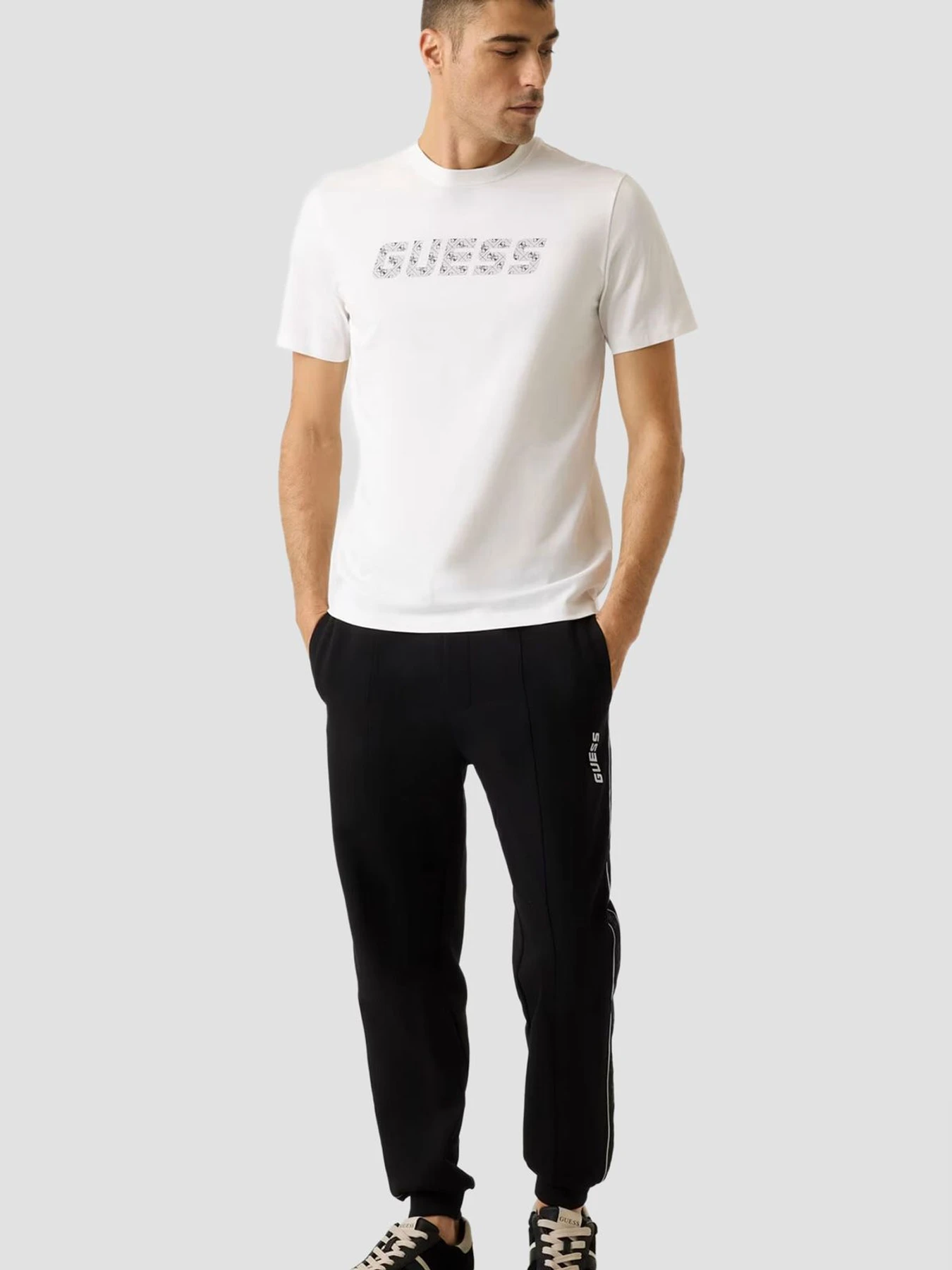 Футболки і поло GUESS модель Z6RI15.I3Z14;G018 Футболки і поло GUESS модель Z6RI15.I3Z14;G018 Фото
