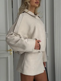 Куртки та дублянки Jadone Fashion модель Trim_moloko Фото