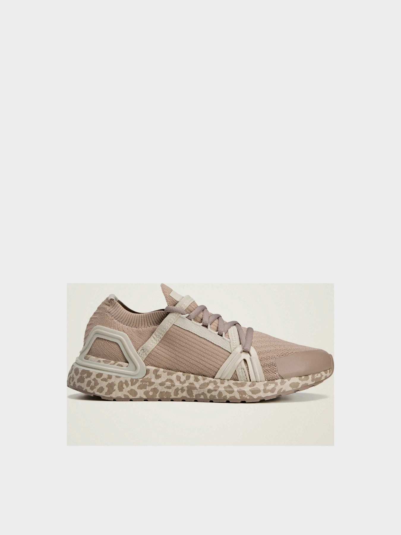 Кроссовки Adidas Ultraboost модель JR2189 Фото