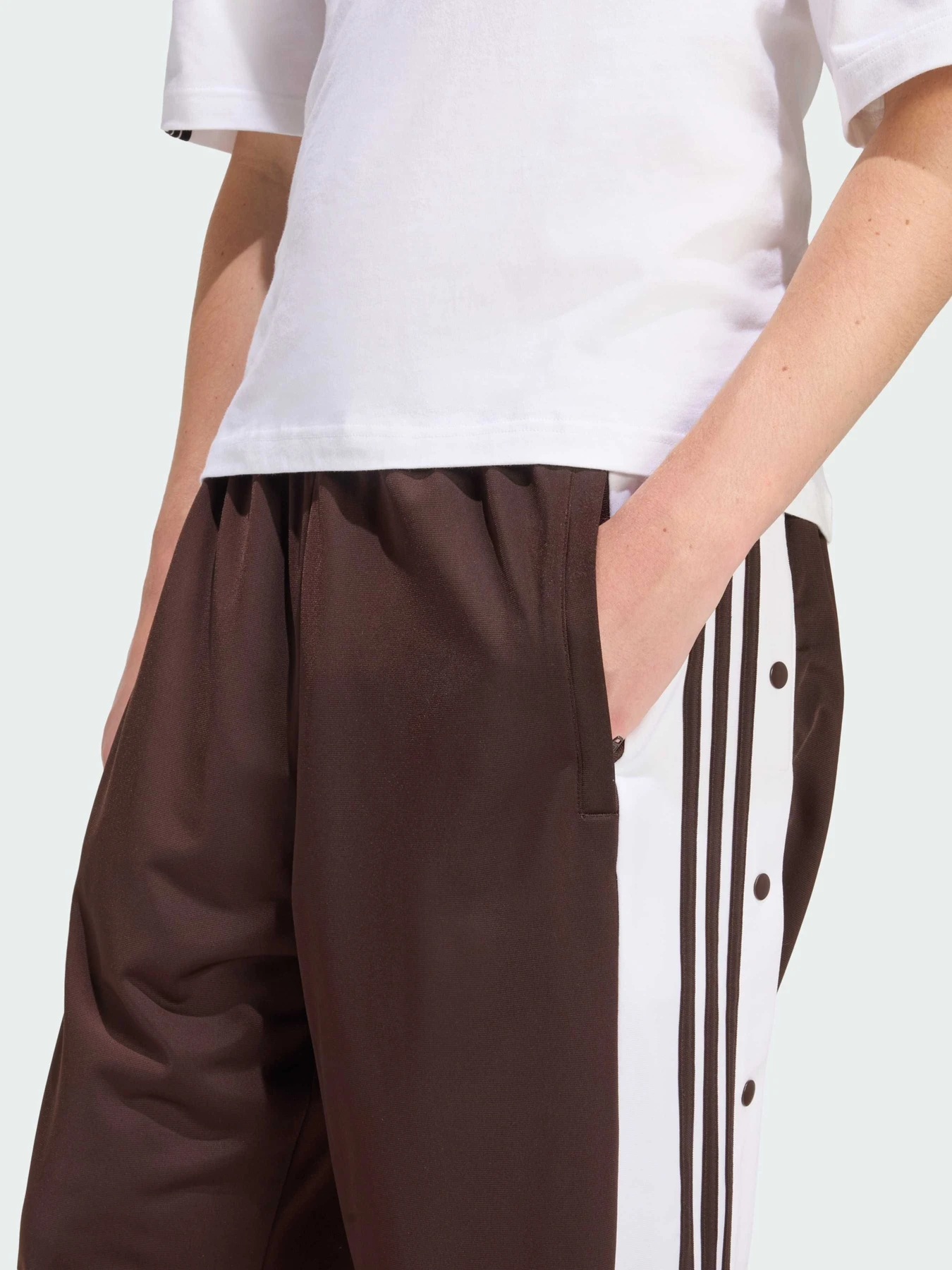 Брюки Adidas Adicolor модель KE1679 Фото