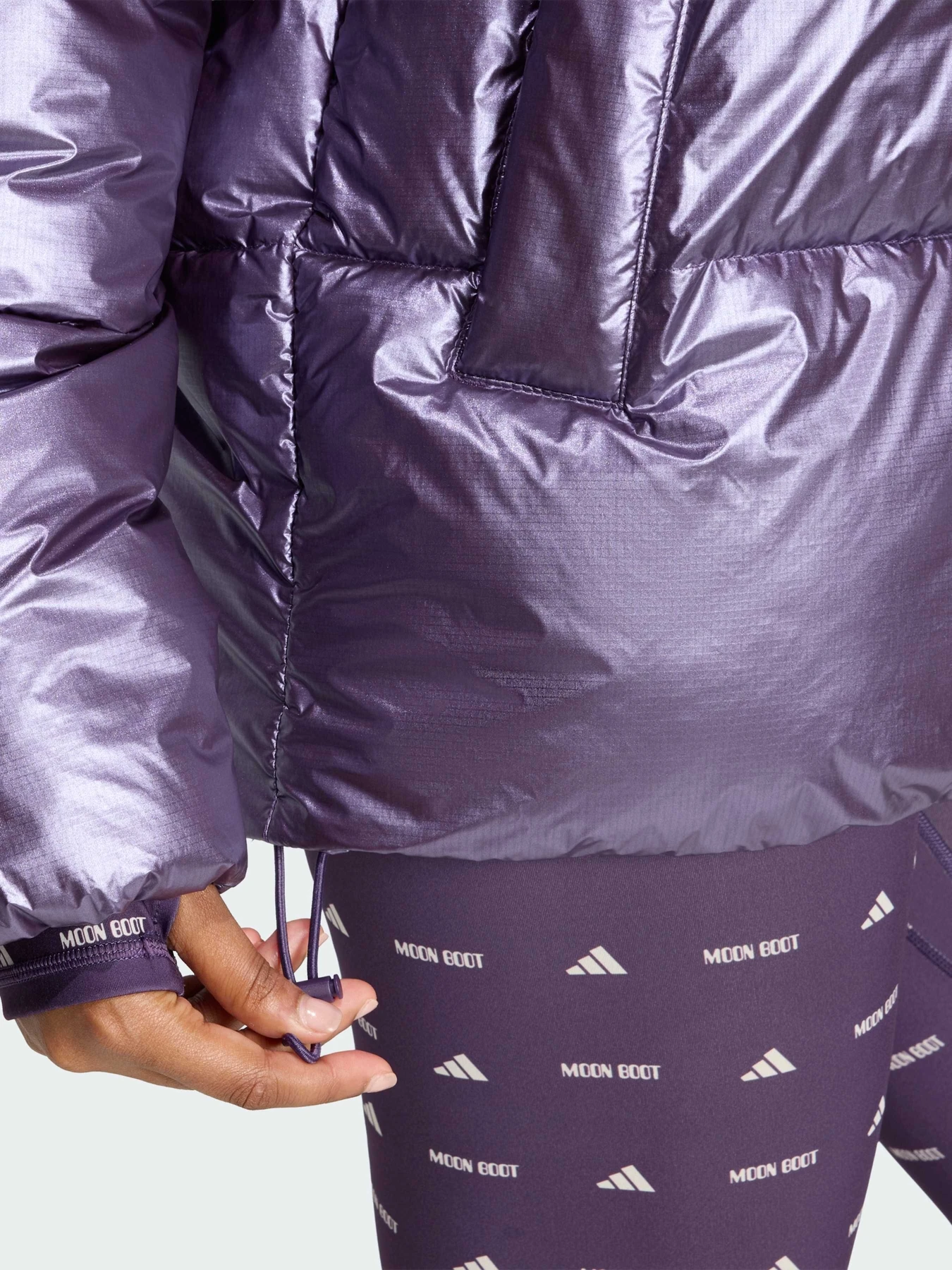 Куртки та дублянки Adidas модель JM6504 Фото