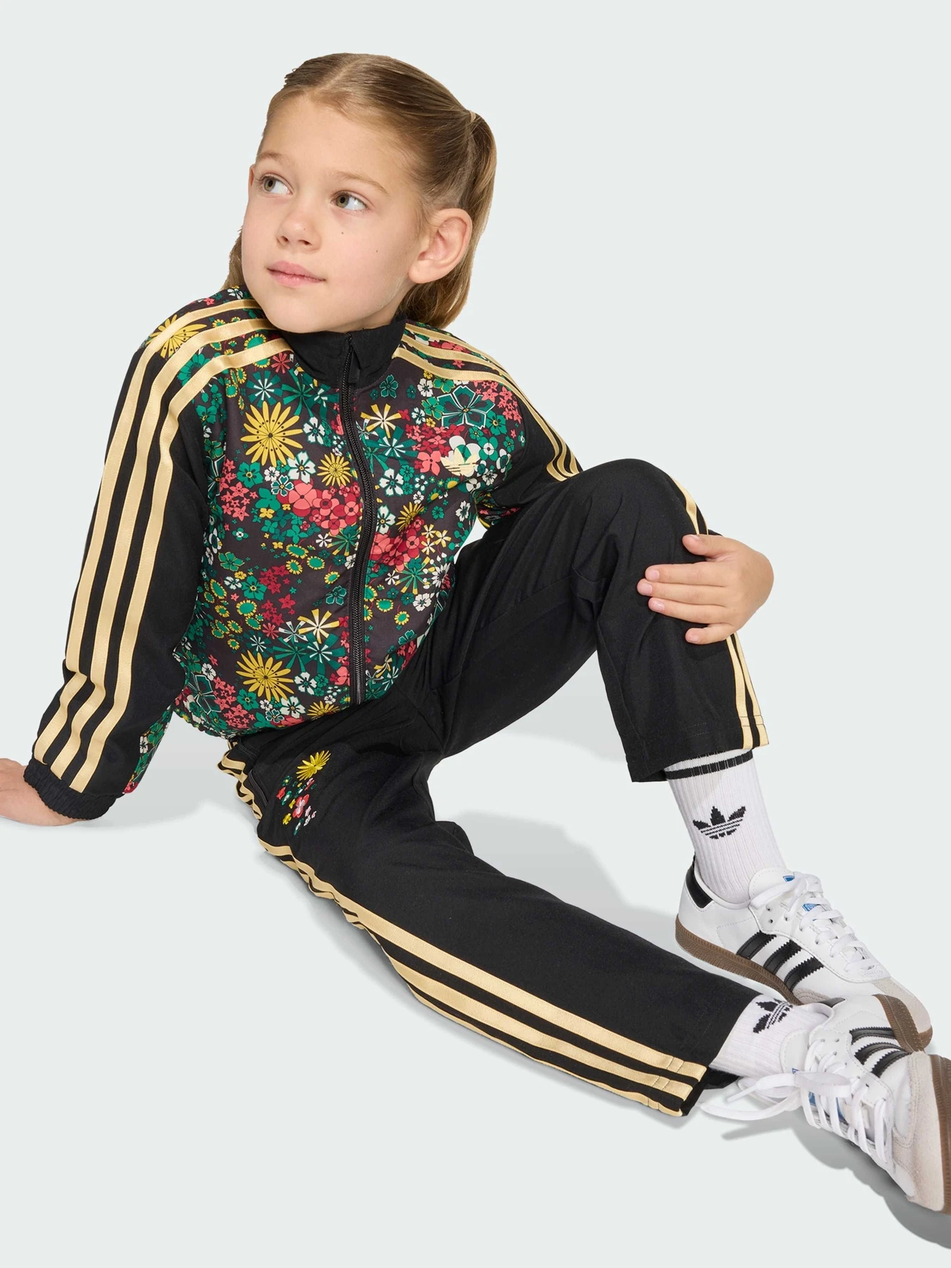 Костюмы Adidas Graphics модель KD5937 Фото