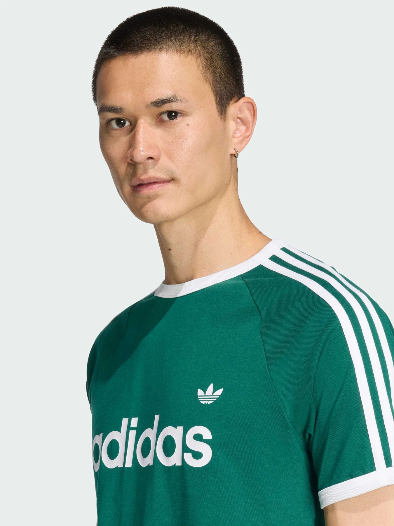 Футболки и поло Adidas Adicolor модель KF0415 Футболки и поло Adidas Adicolor модель KF0415 Фото