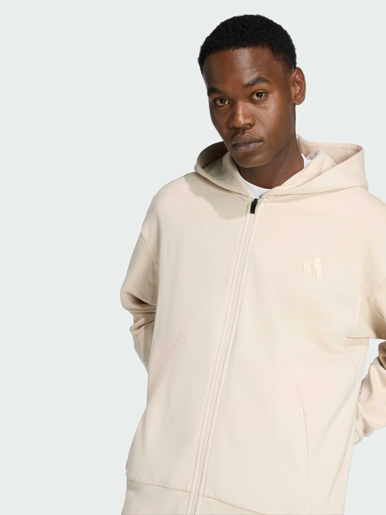 Худи и свитшоты Adidas модель KC3161 Худи и свитшоты Adidas модель KC3161 Фото