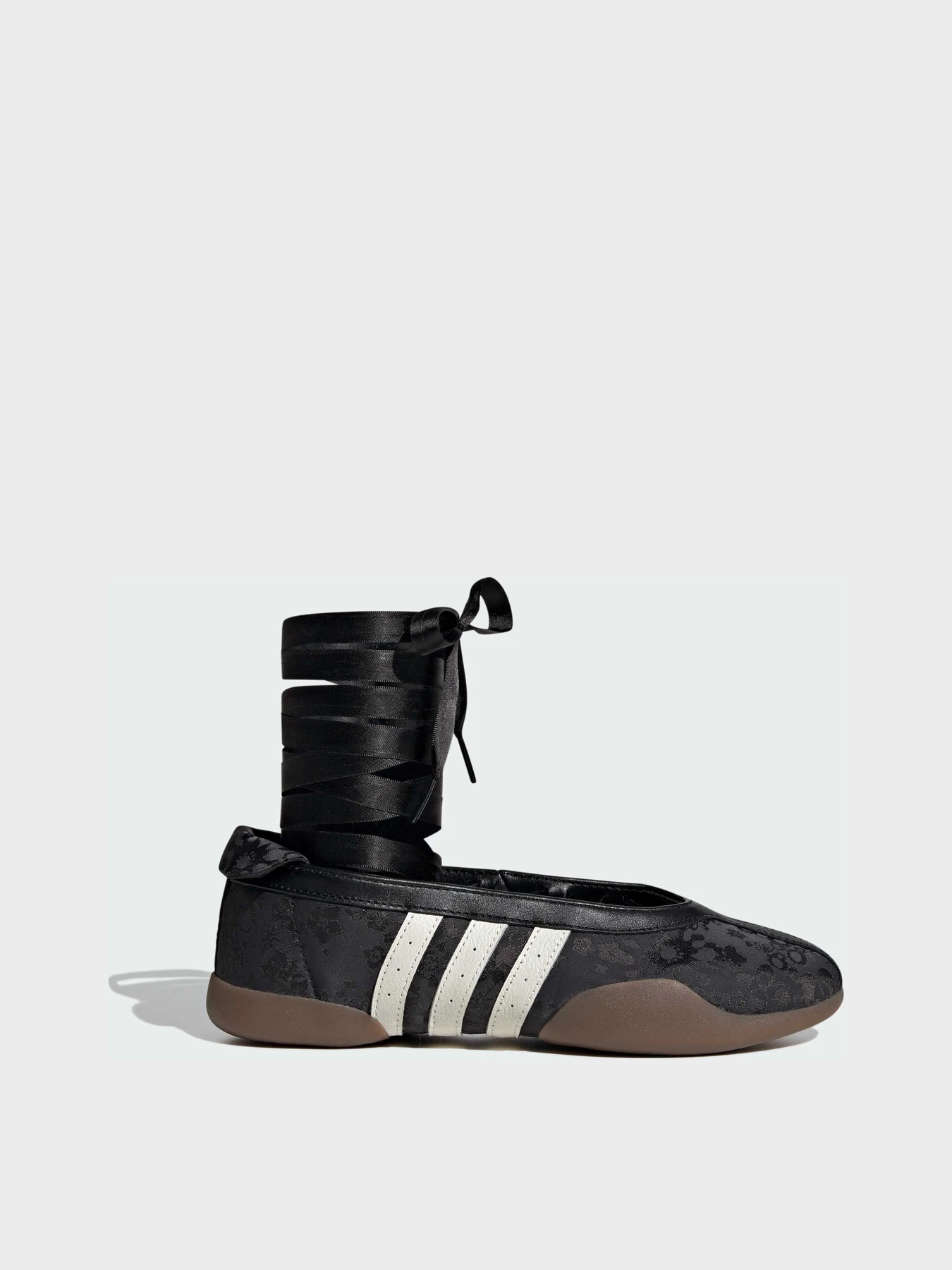 Туфли и лоферы Adidas модель IH6916 Туфли и лоферы Adidas модель IH6916 Фото