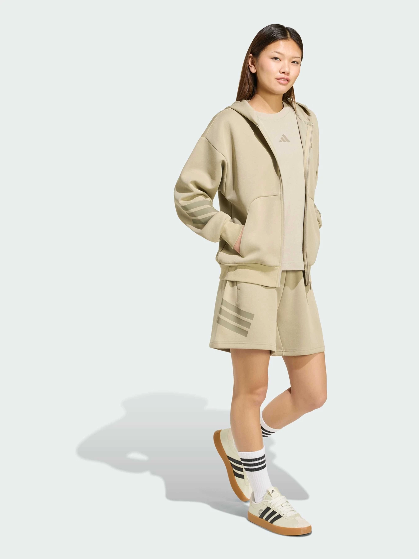 Худі та світшоти Adidas 3 Stripes модель KD7738 Худі та світшоти Adidas 3 Stripes модель KD7738 Фото