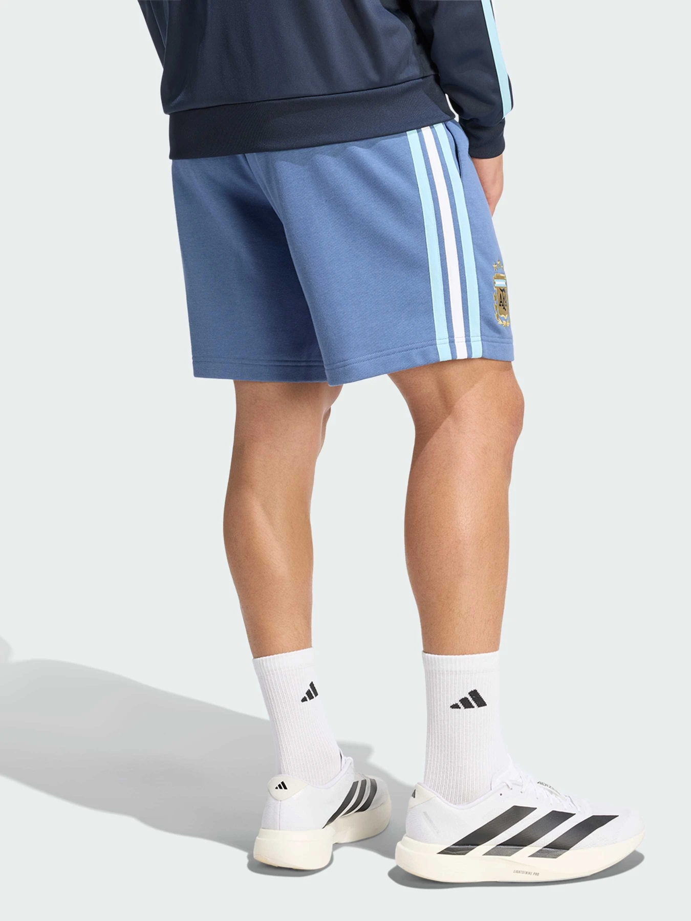 Шорты Adidas модель JZ6297 Шорты Adidas модель JZ6297 Фото