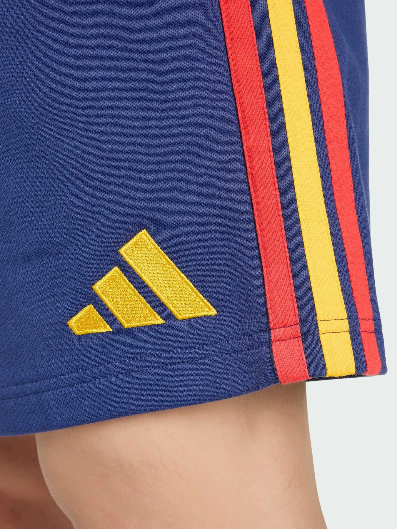 Шорты Adidas модель JZ2262 Фото