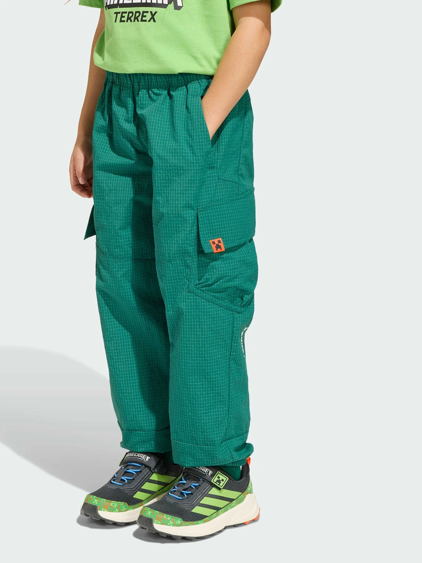 Брюки Adidas модель JY2446 Брюки Adidas модель JY2446 Фото