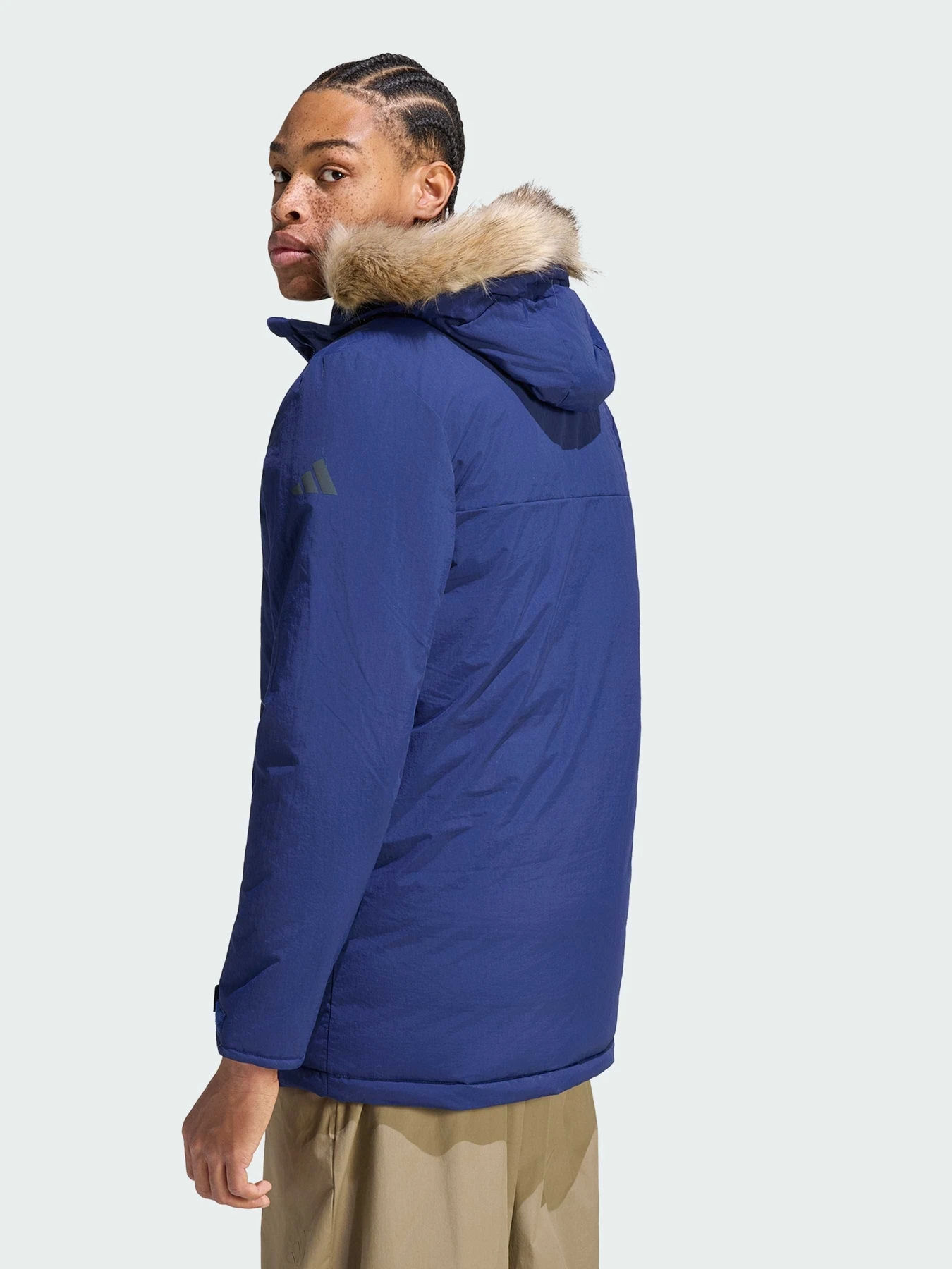 Куртки та дублянки Adidas модель JX7748 Куртки та дублянки Adidas модель JX7748 Фото