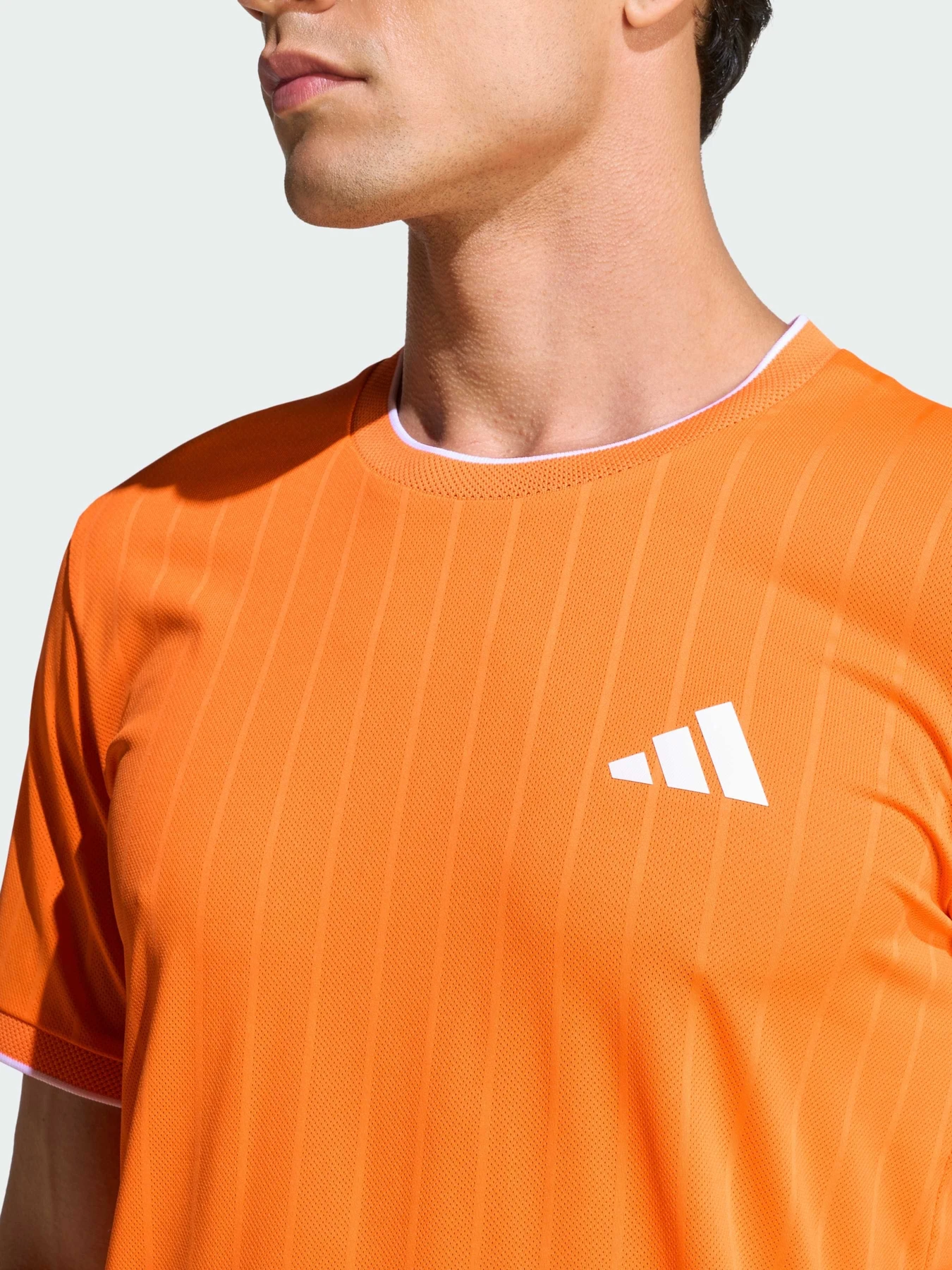 Футболки и поло Adidas модель KH0442 Футболки и поло Adidas модель KH0442 Фото