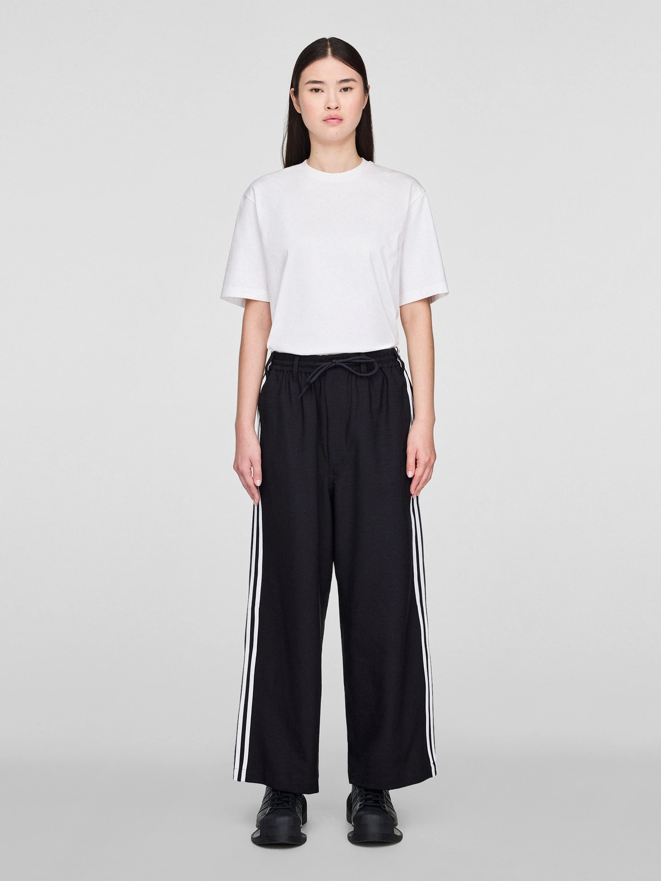 Брюки Adidas модель JW7353 Фото