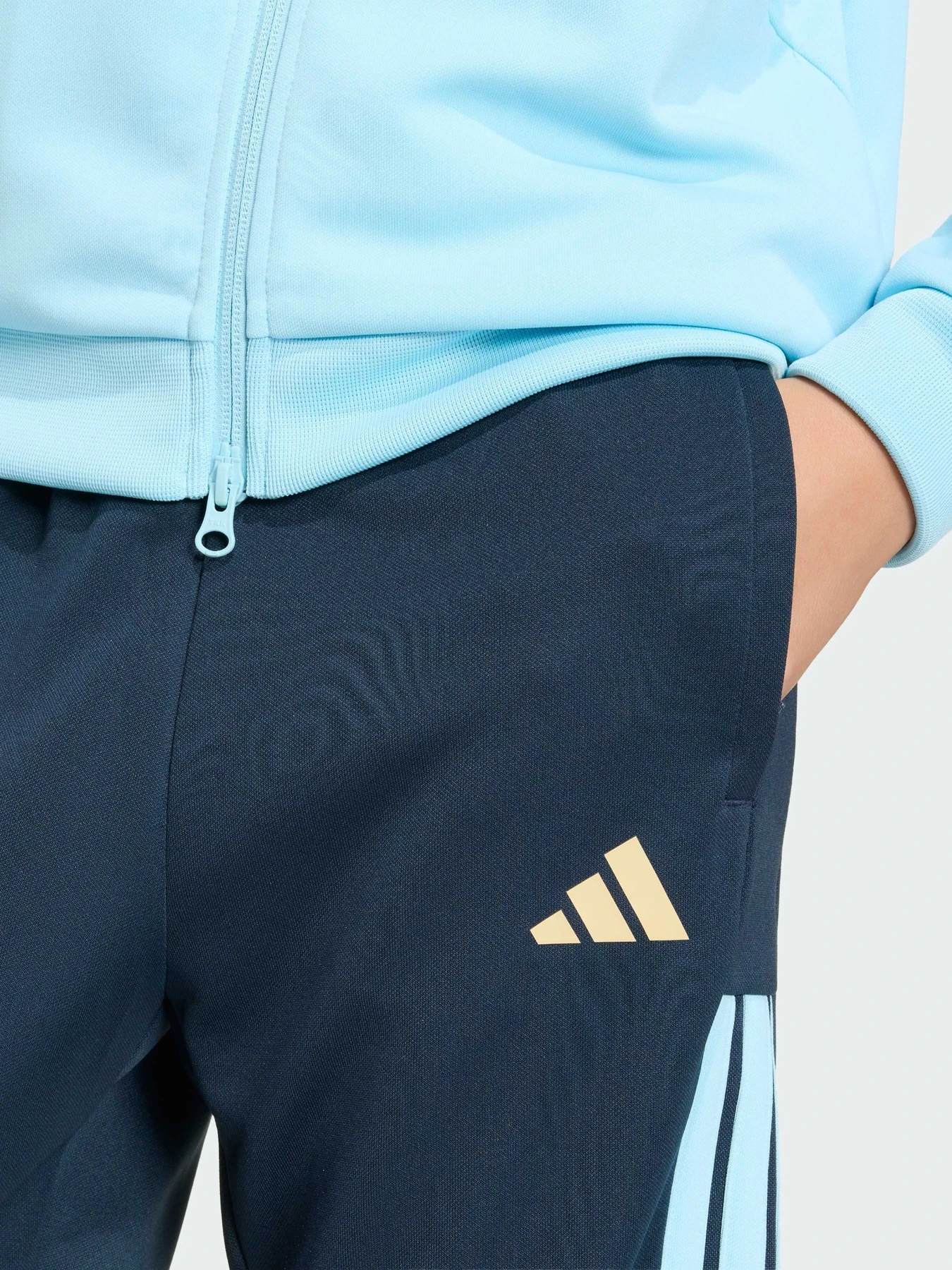 Штани Adidas Tiro модель KD6011 Штани Adidas Tiro модель KD6011 Фото