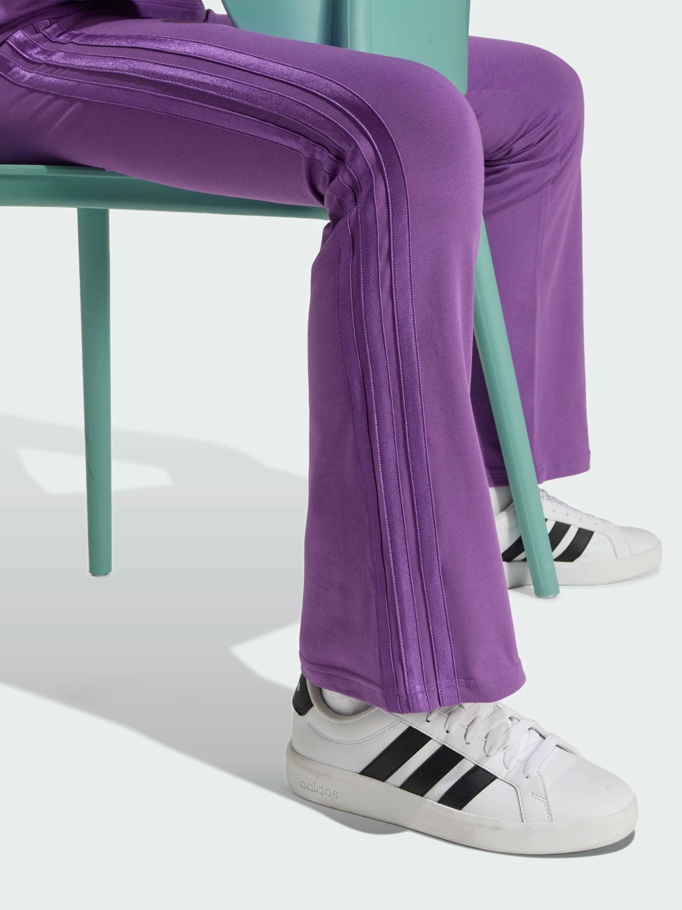 Брюки Adidas модель KB7044 Брюки Adidas модель KB7044 Фото