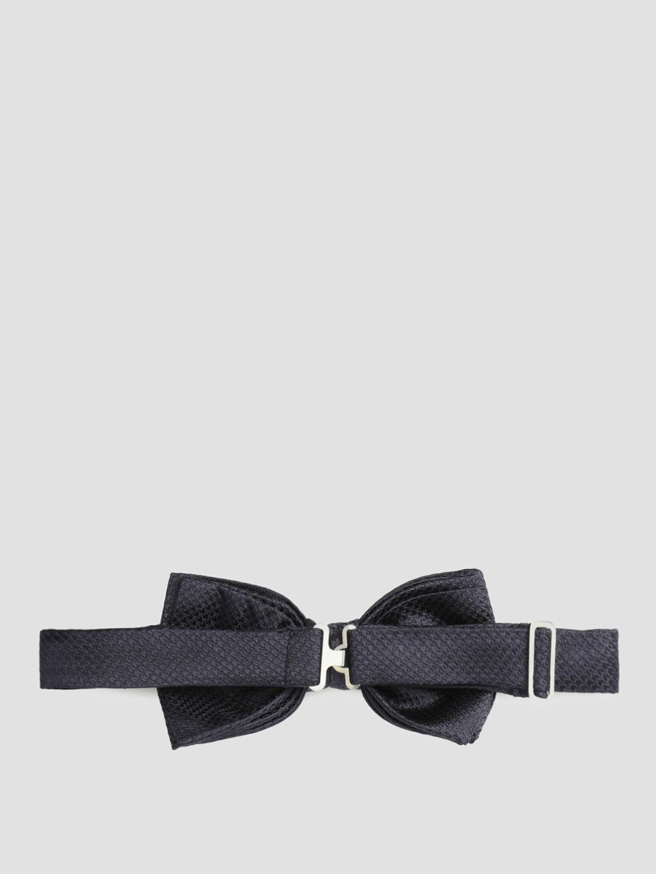Галстуки и воротнички Karl Lagerfeld модель 591151.805200;690 Галстуки и воротнички Karl Lagerfeld модель 591151.805200;690 Фото
