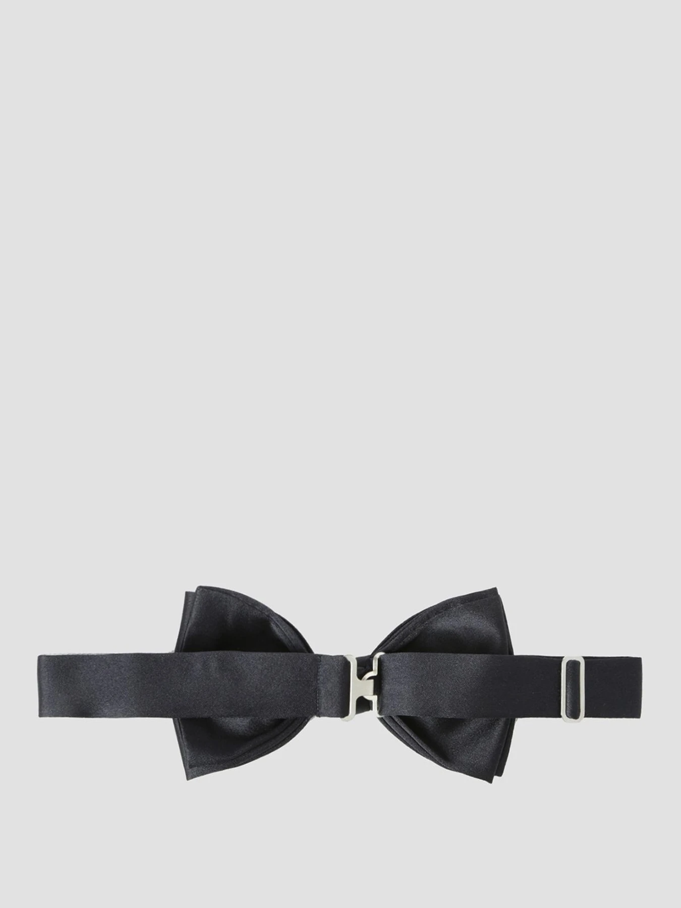 Галстуки и воротнички Karl Lagerfeld модель 591198.805200;690 Галстуки и воротнички Karl Lagerfeld модель 591198.805200;690 Фото