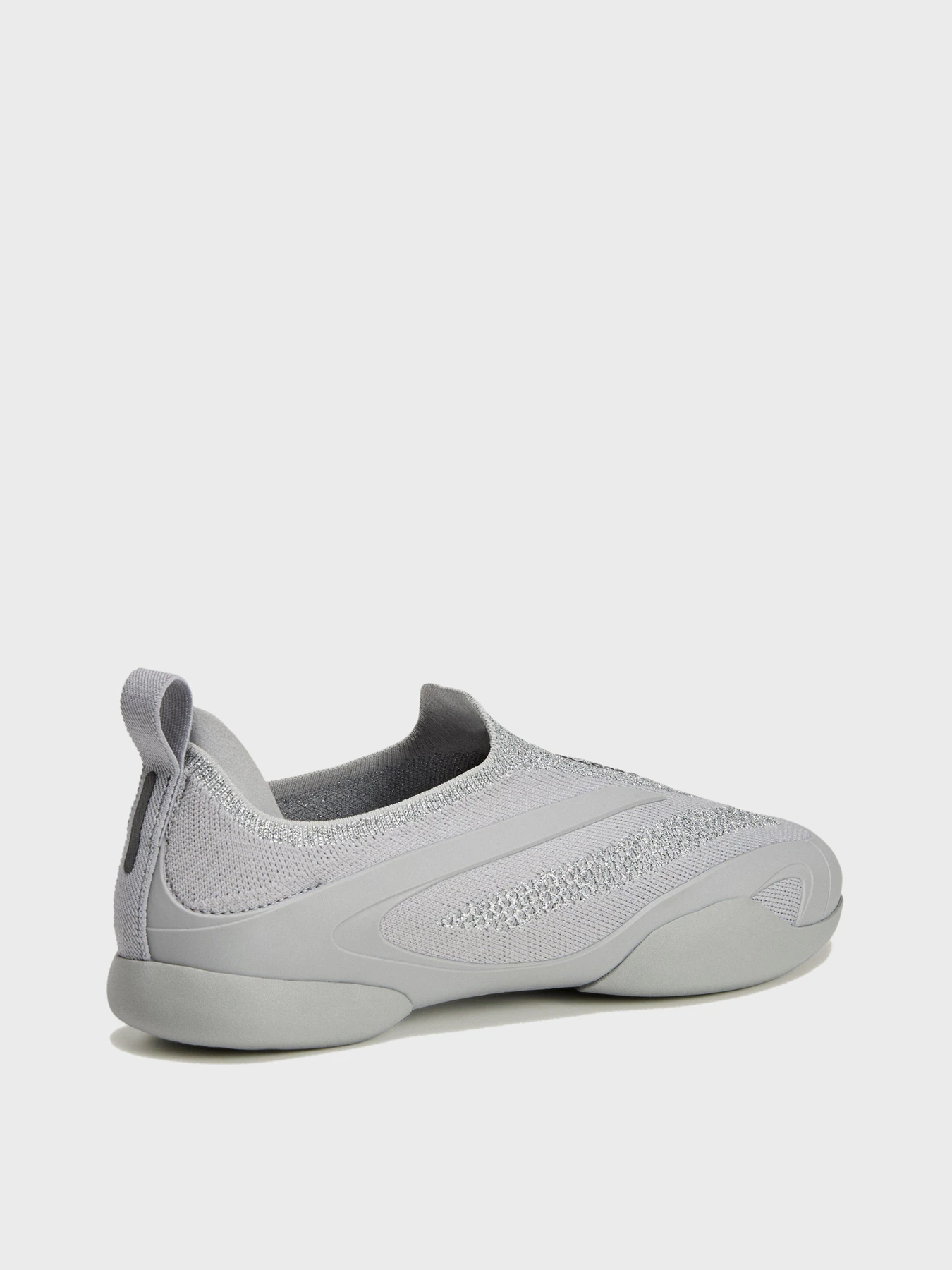 Кросівки Adidas модель KJ1024 Кросівки Adidas модель KJ1024 Фото