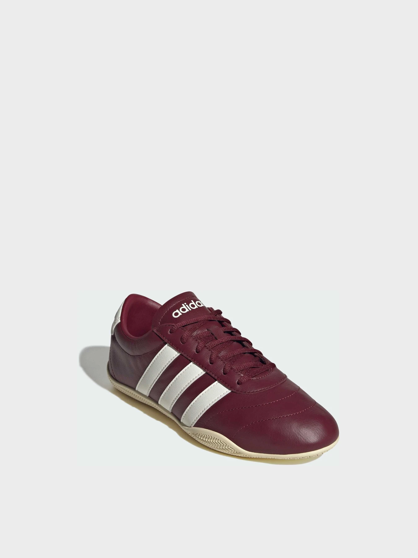 Кроссовки Adidas Grand Court модель JQ7242 Кроссовки Adidas Grand Court модель JQ7242 Фото