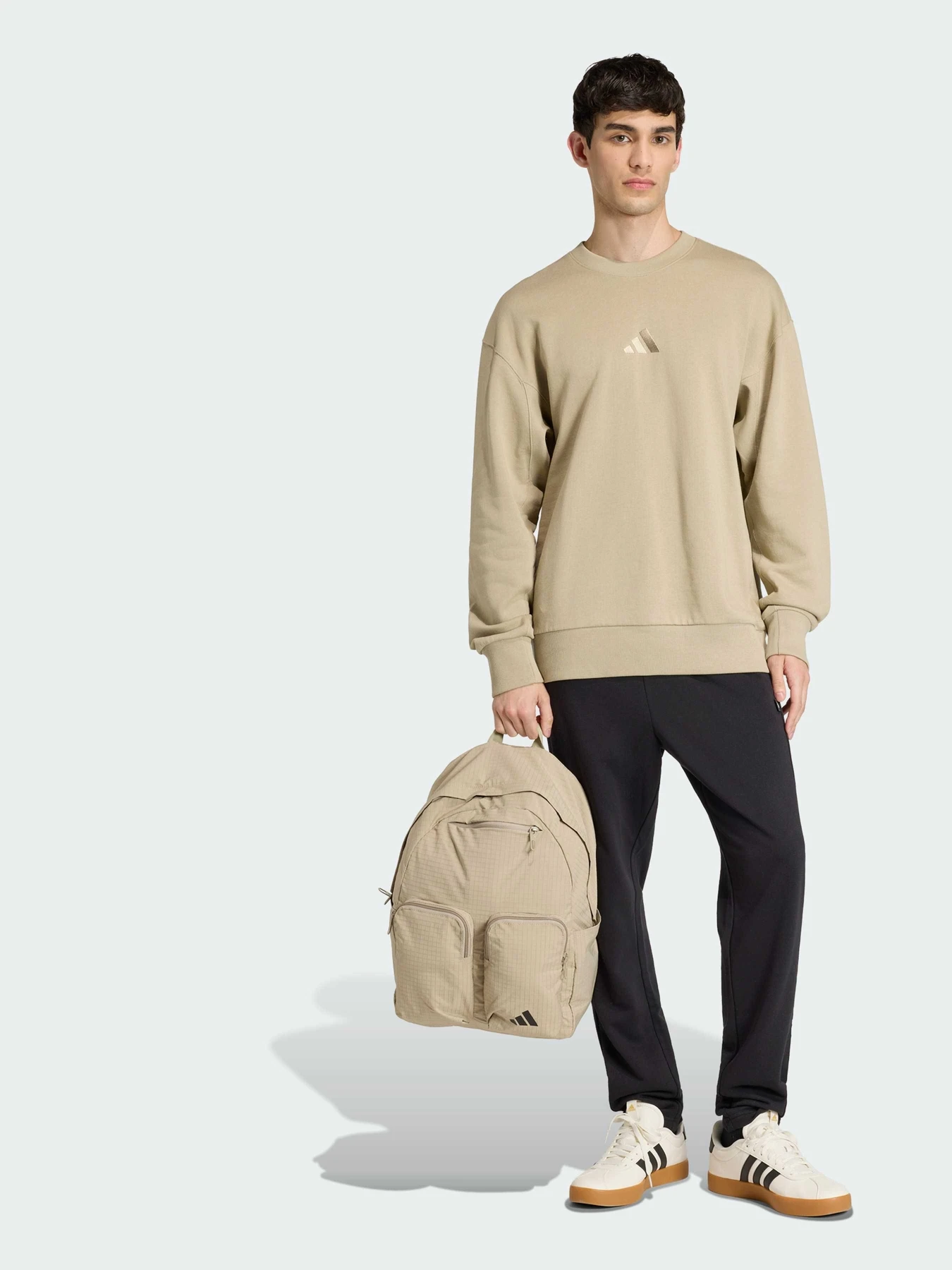 Худі та світшоти Adidas модель KC3149 Худі та світшоти Adidas модель KC3149 Фото