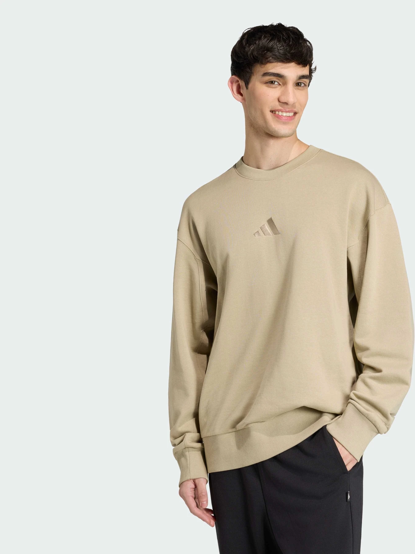 Худі та світшоти Adidas модель KC3149 Худі та світшоти Adidas модель KC3149 Фото