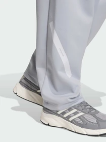 Брюки Adidas ZNE модель KE4712 Фото