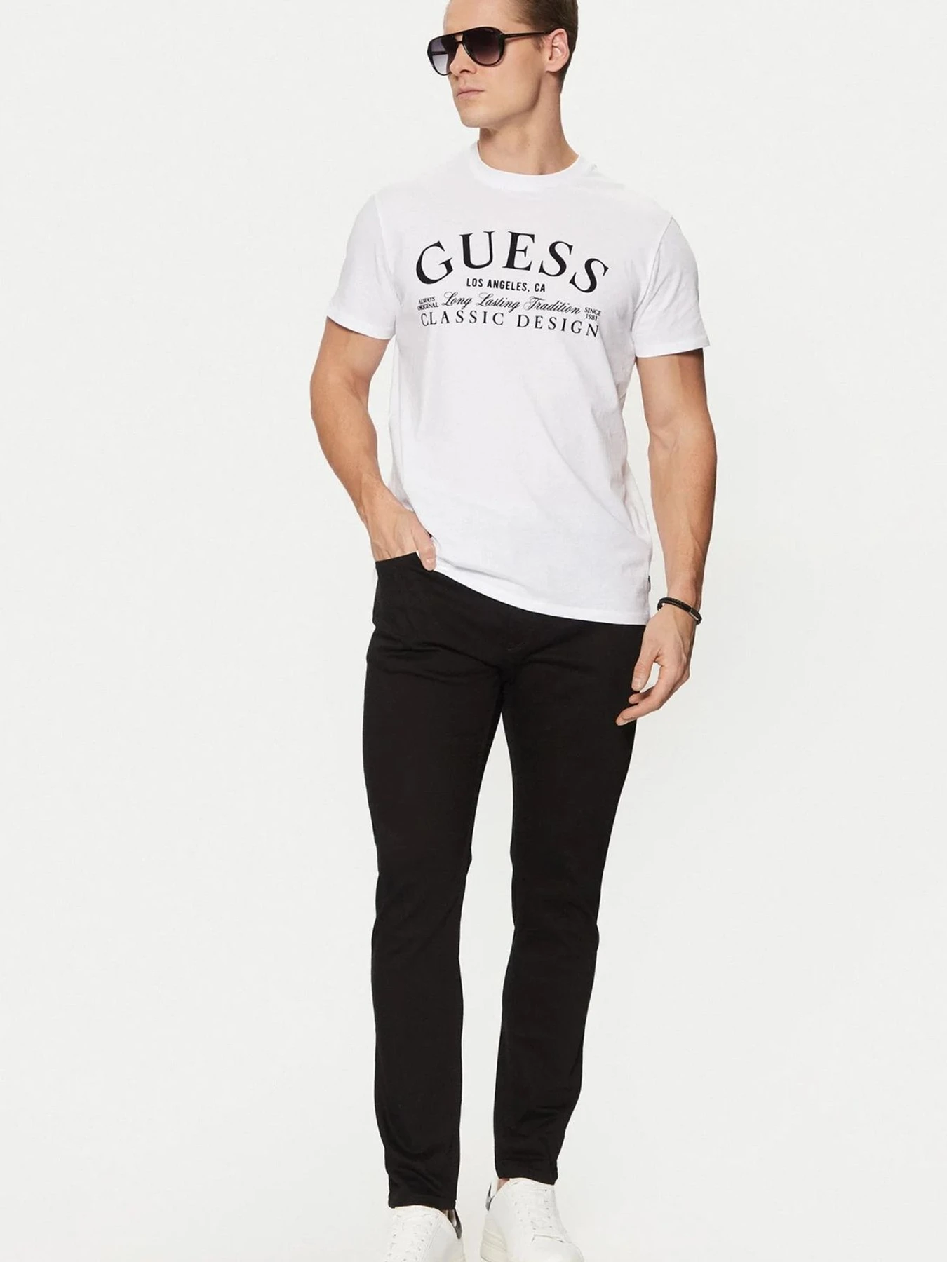 Футболки і поло GUESS модель M5RI43.K9RM1;G011 Футболки і поло GUESS модель M5RI43.K9RM1;G011 Фото