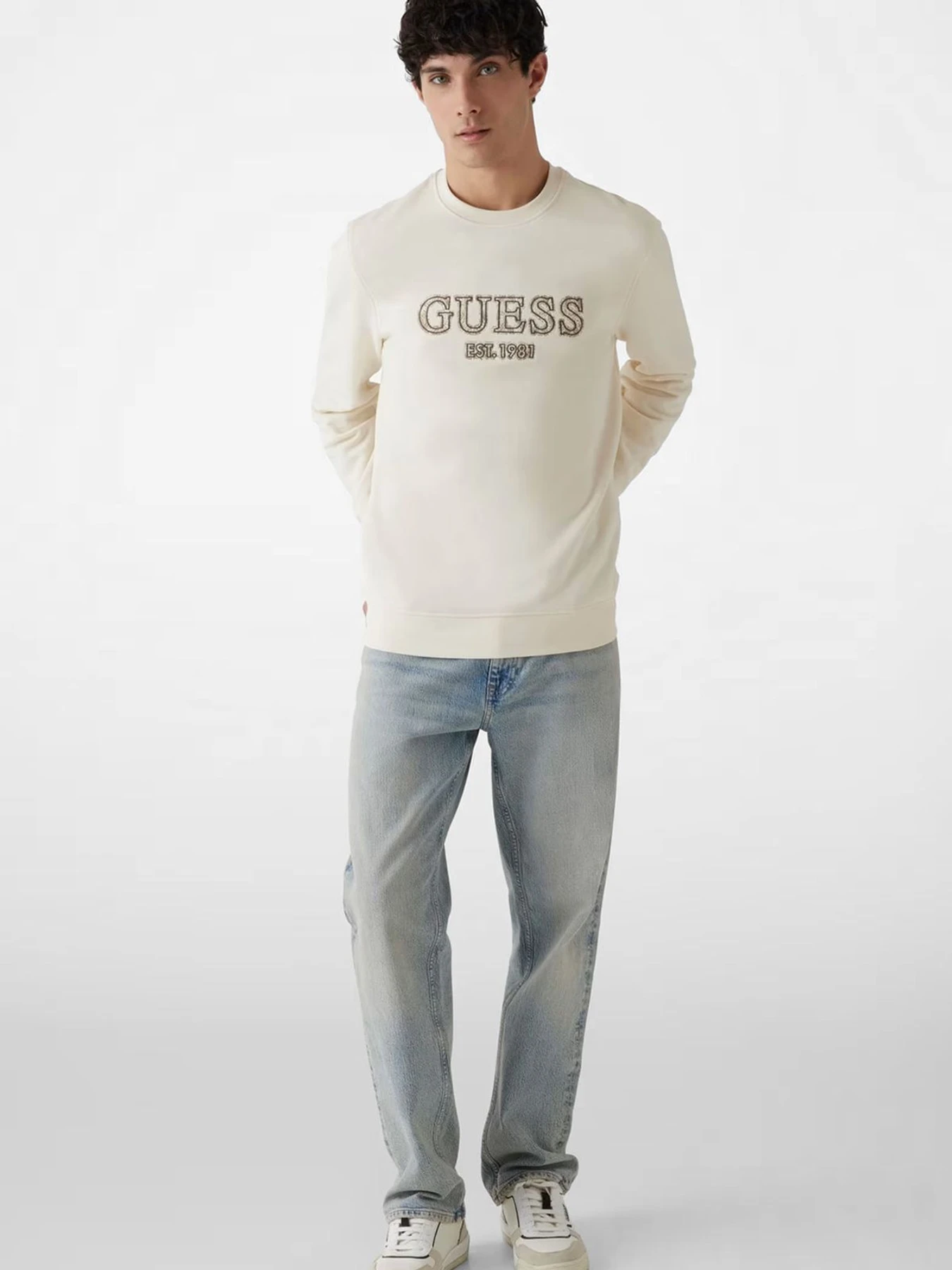 Худи и свитшоты GUESS модель M5RQ15.KCN01;G1H6 Худи и свитшоты GUESS модель M5RQ15.KCN01;G1H6 Фото