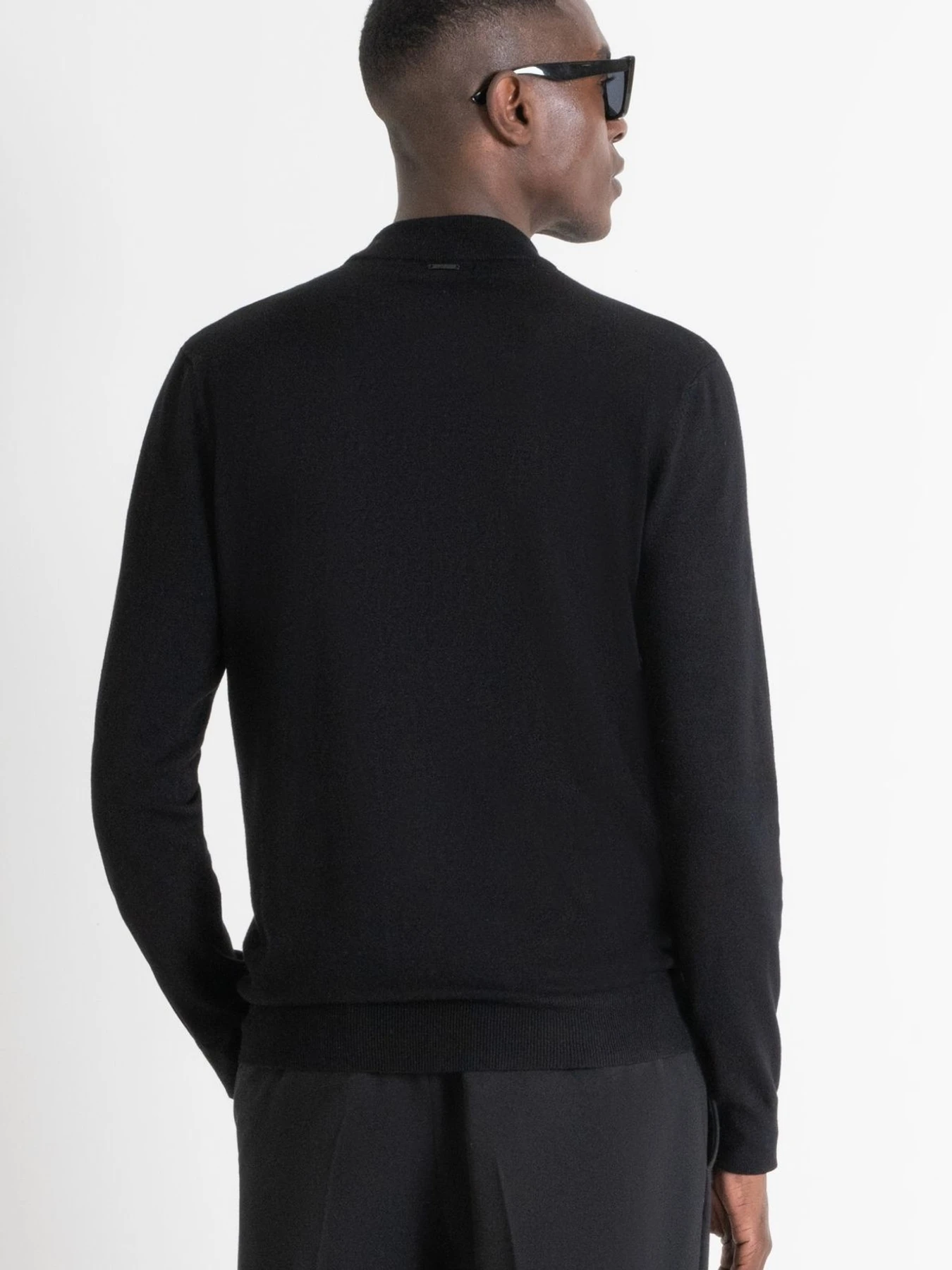Свитеры и кардиганы Antony Morato модель MMSW01407.YA500002;9000 Фото