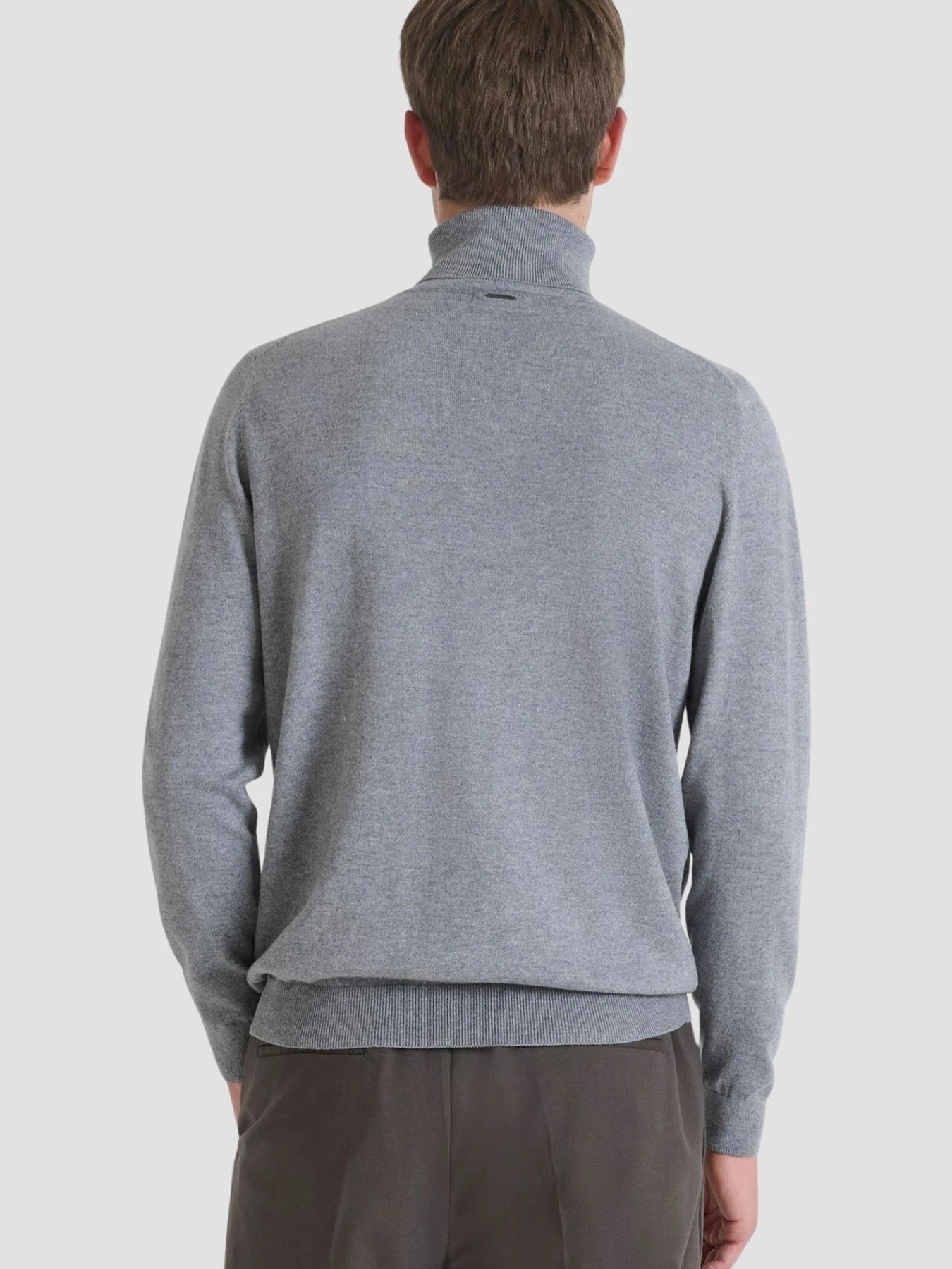 Свитры и кардиганы Antony Morato модель MMSW01562.YA200081;9005 Фото
