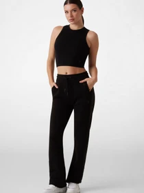 Футболки и поло GUESS модель V3GP19.K8RT2;JBLK Фото