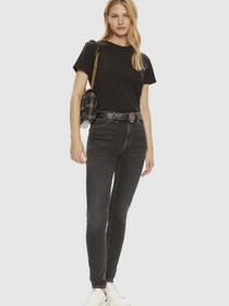 Футболки и поло GUESS модель V4YI09.J1314;JBLK Фото