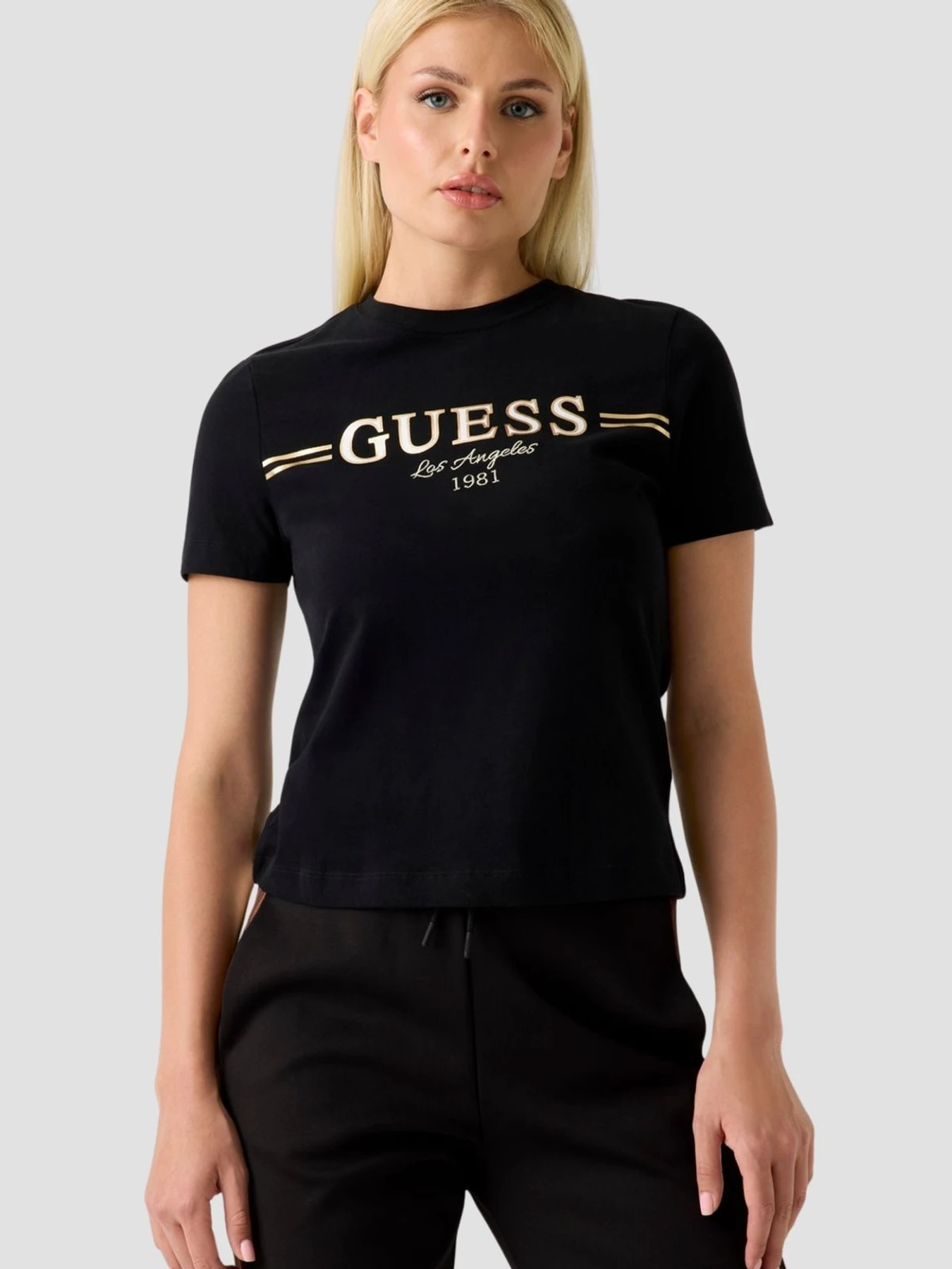 Футболки и поло GUESS модель V5BI15.KA260;JBLK Фото