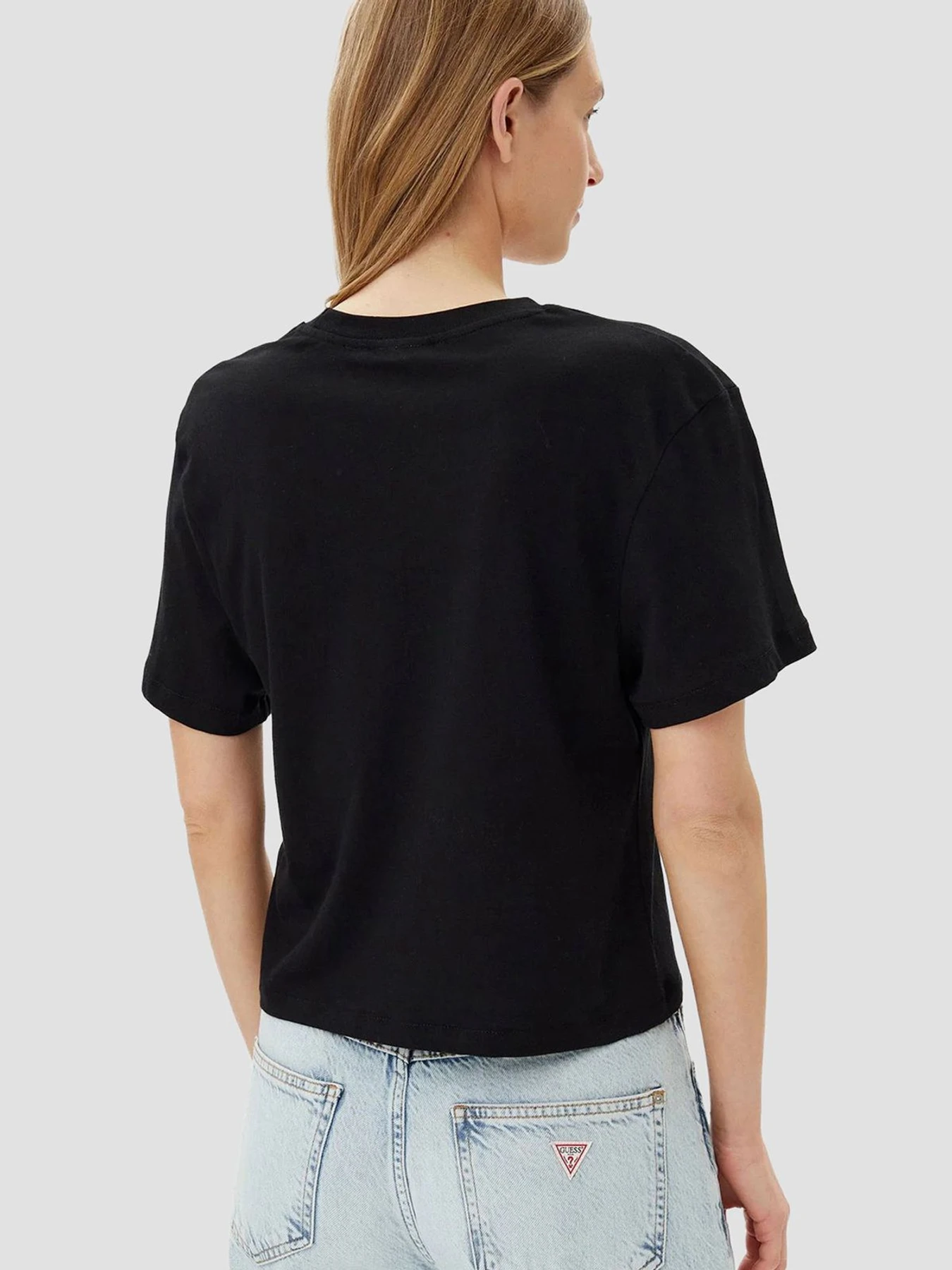 Футболки и поло GUESS модель V5GI09.K9RM1;JBLK Фото