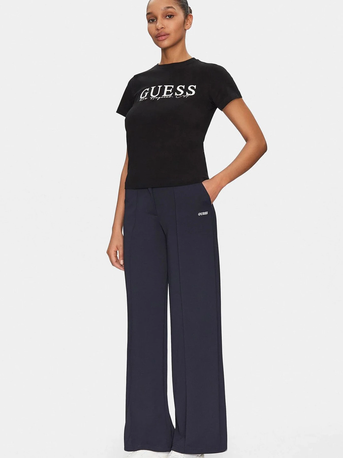Футболки и поло GUESS модель V5GI15.J1314;JBLK Футболки и поло GUESS модель V5GI15.J1314;JBLK Фото