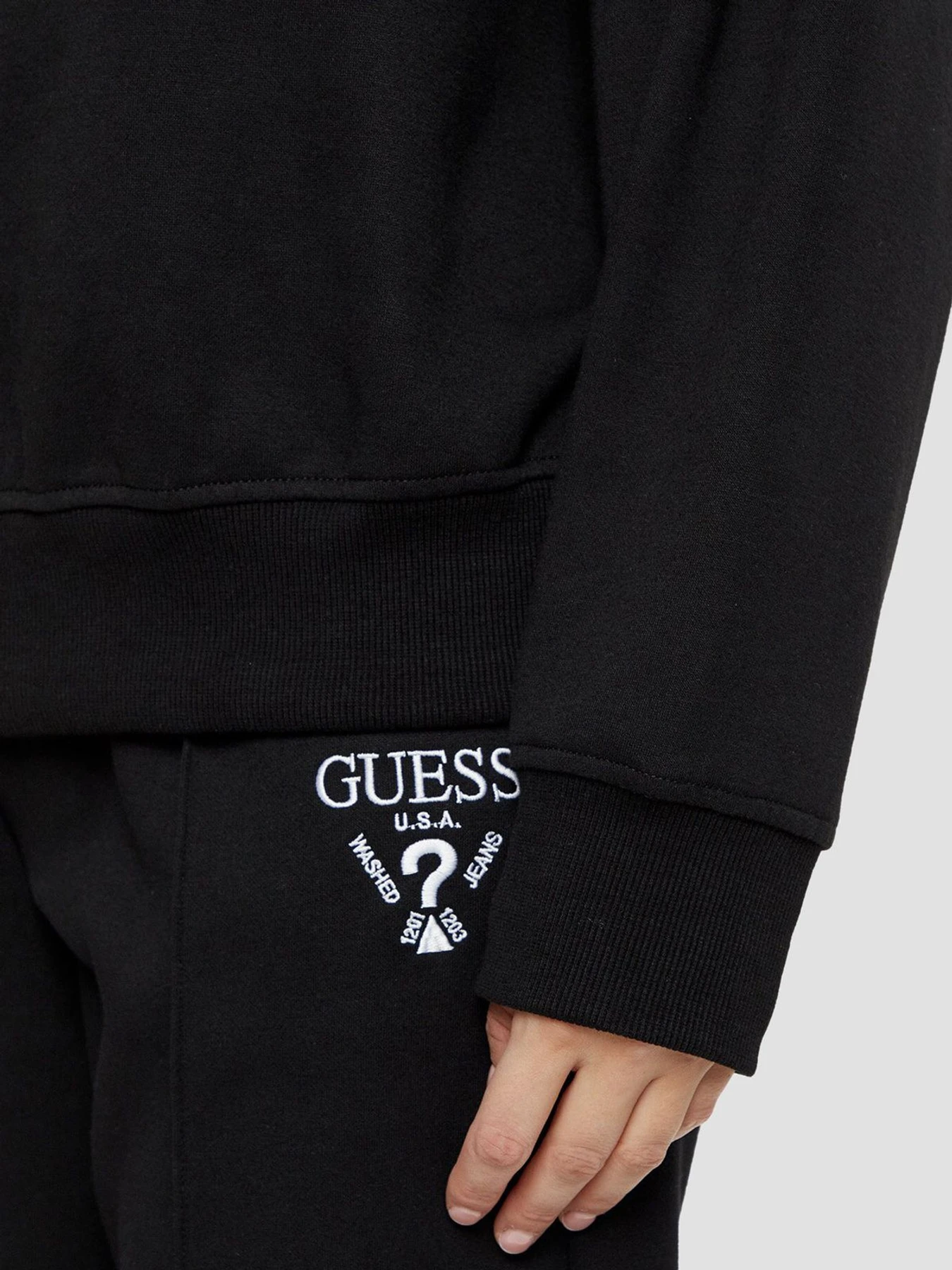 Худи и свитшоты GUESS модель V5RQ12.KC3D2;JBLK Фото