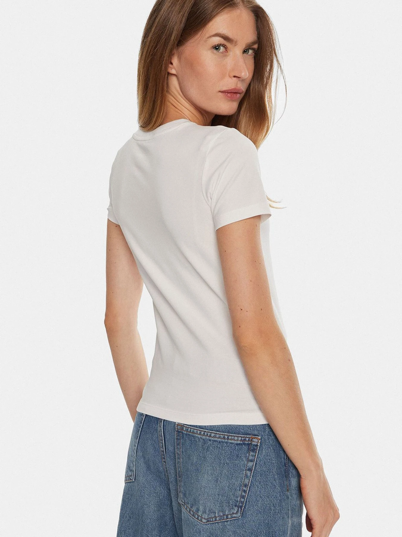 Футболки і поло Guess Jeans модель W4YI01.J1314;G011 Фото