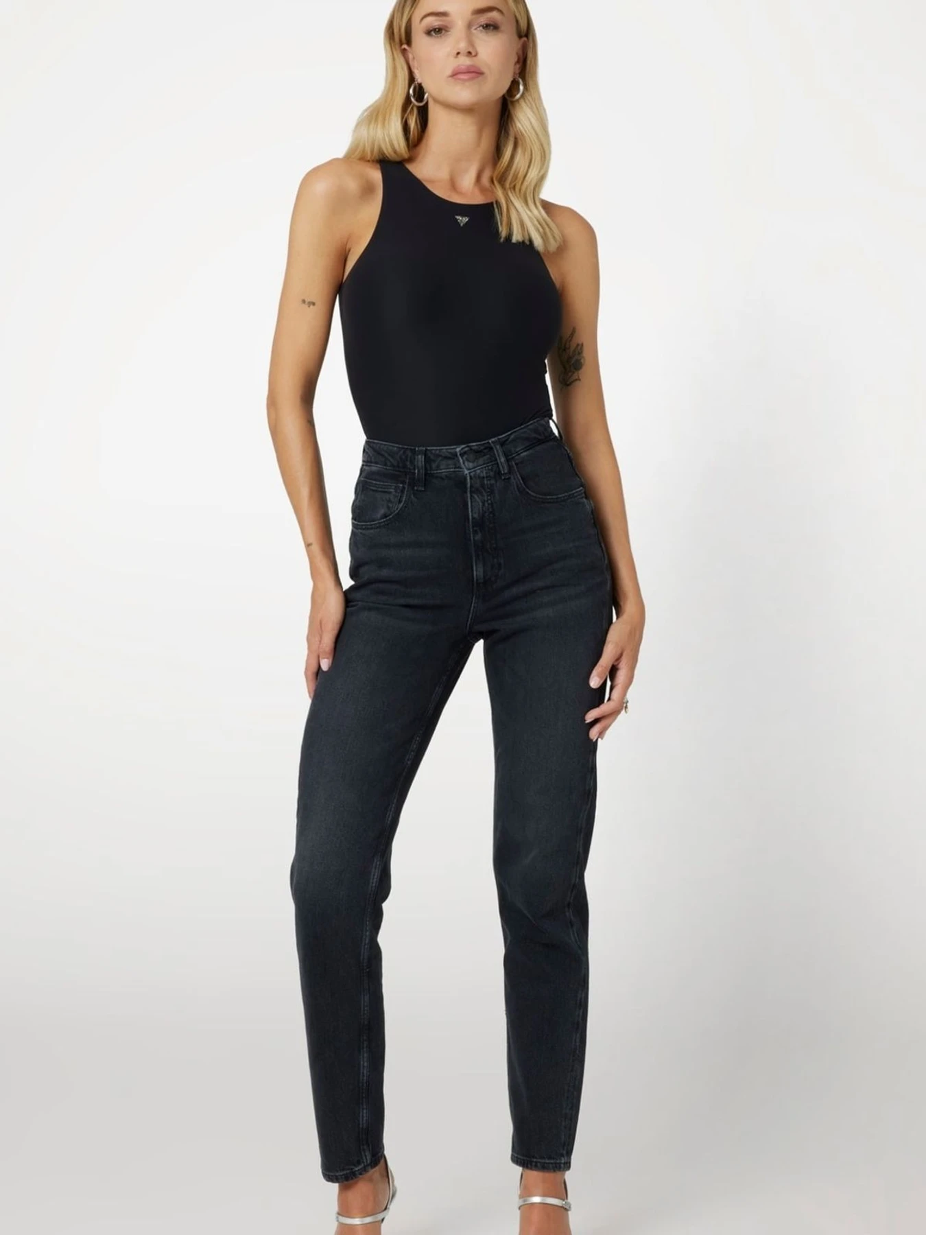 Боди и корсеты GUESS модель W4YP46.KCDE0;JBLK Боди и корсеты GUESS модель W4YP46.KCDE0;JBLK Фото
