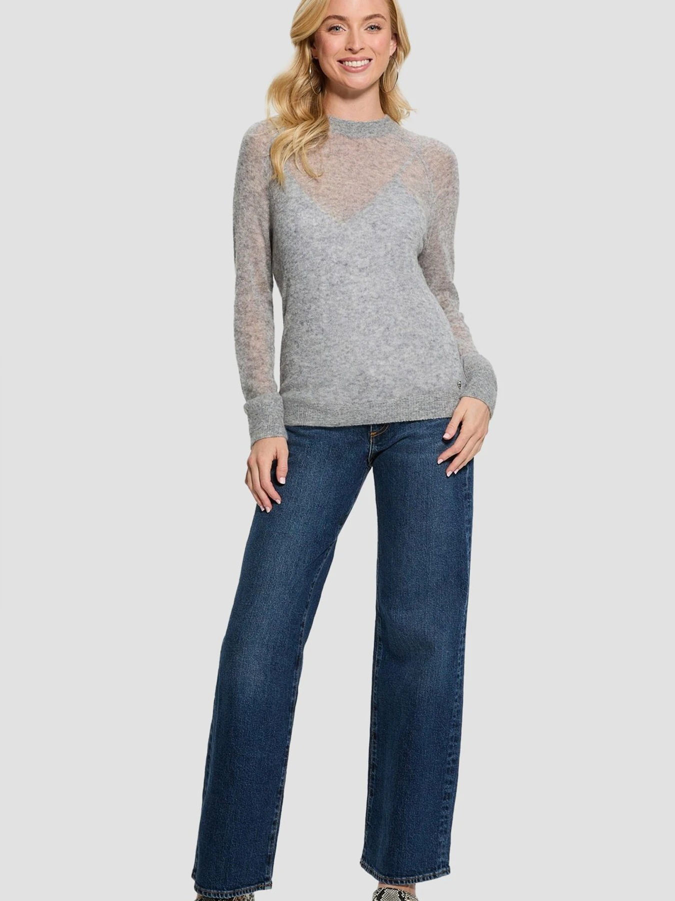 Худи и свитшоты GUESS модель W5RR06.Z3HQ0;LMGY Худи и свитшоты GUESS модель W5RR06.Z3HQ0;LMGY Фото