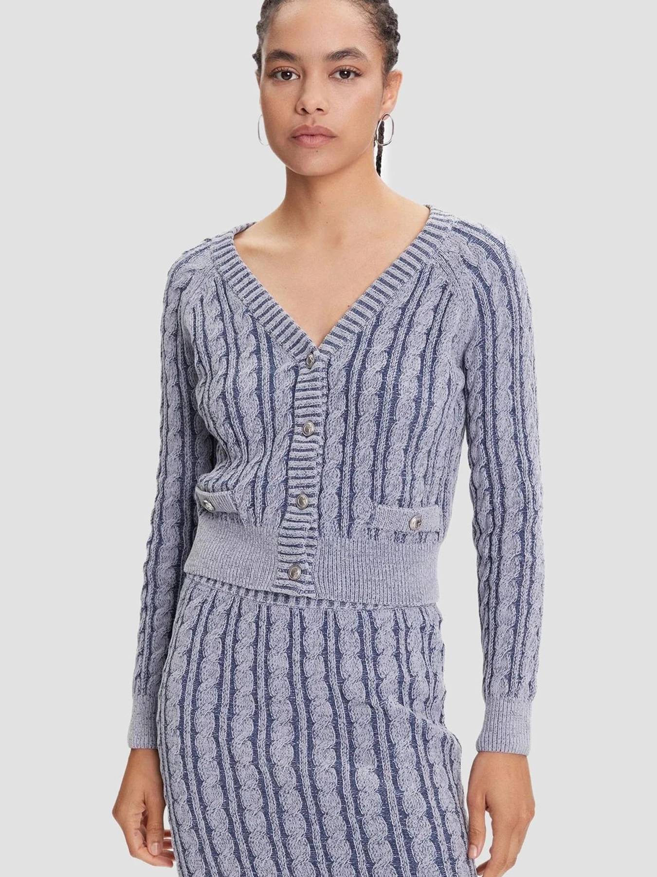 Худи и свитшоты GUESS модель W5YR15.Z3OU0;FBCA Худи и свитшоты GUESS модель W5YR15.Z3OU0;FBCA Фото