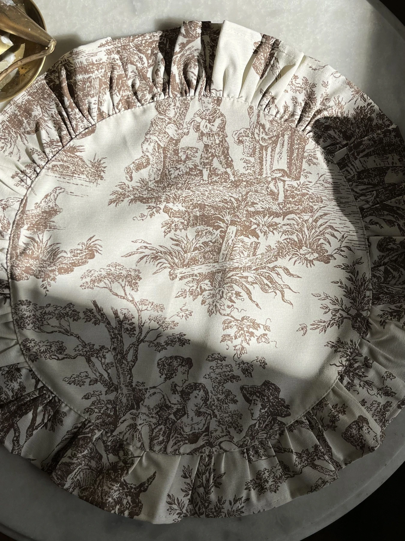 Салфетка сервировочная с рюшами хлопковая водотталкивающая Italiano Beige Ecotton модель 25576 Салфетка сервировочная с рюшами хлопковая водотталкивающая Italiano Beige Ecotton модель 25576 Фото