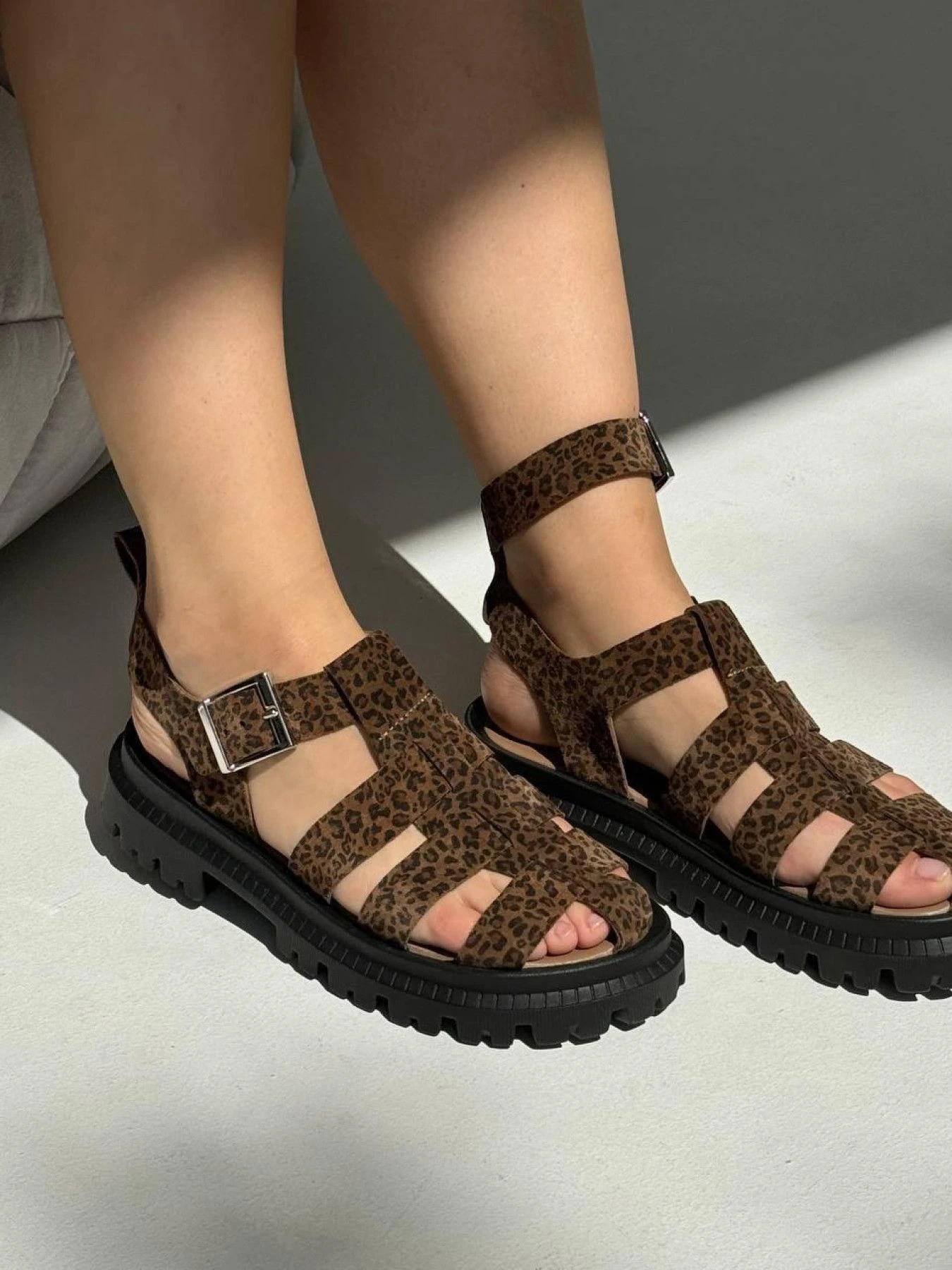 Сандалії 105.store модель P_185118-S38_187082 Сандалії 105.store модель P_185118-S38_187082 Фото