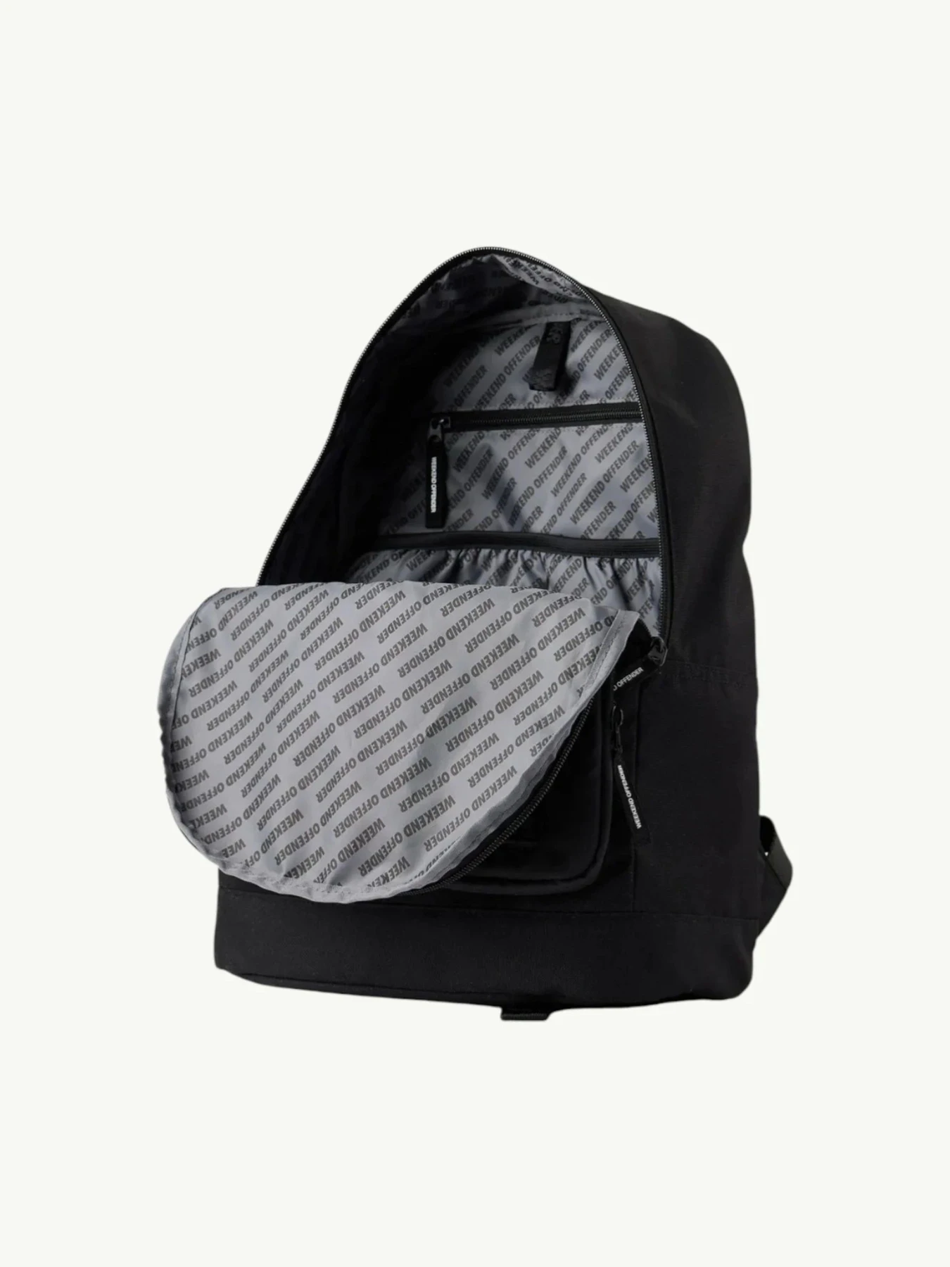 Рюкзаки Weekend Offender модель AC1002-BLACK Рюкзаки Weekend Offender модель AC1002-BLACK Фото
