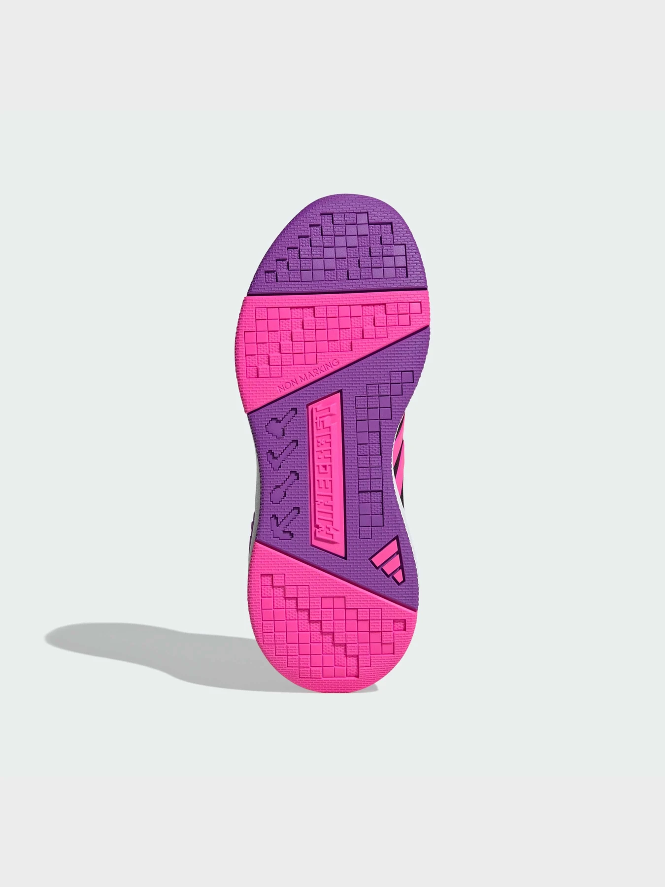 Кроссовки Adidas модель HQ7442 Кроссовки Adidas модель HQ7442 Фото