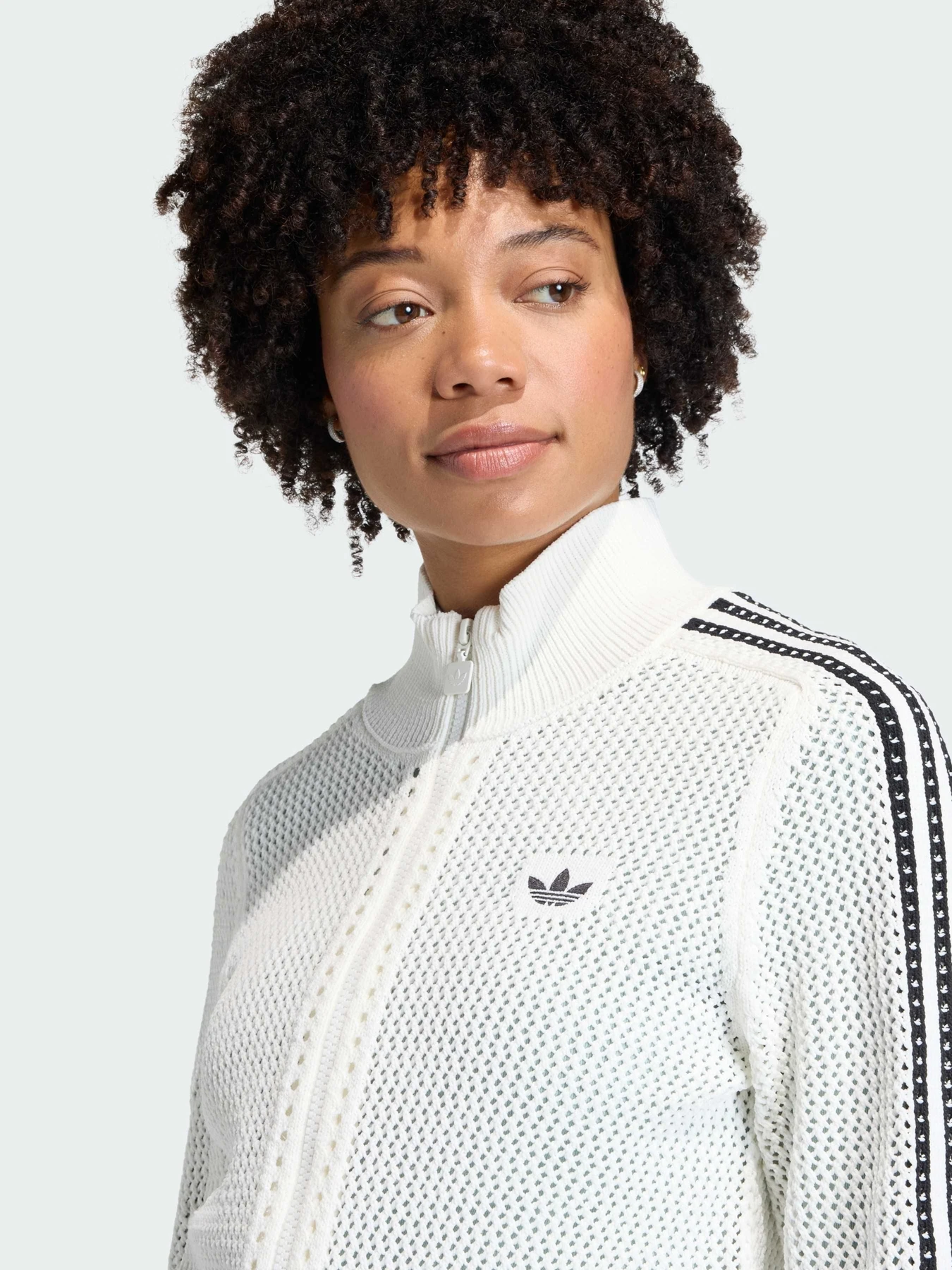 Худи и свитшоты Adidas Adicolor модель KC6496 Худи и свитшоты Adidas Adicolor модель KC6496 Фото