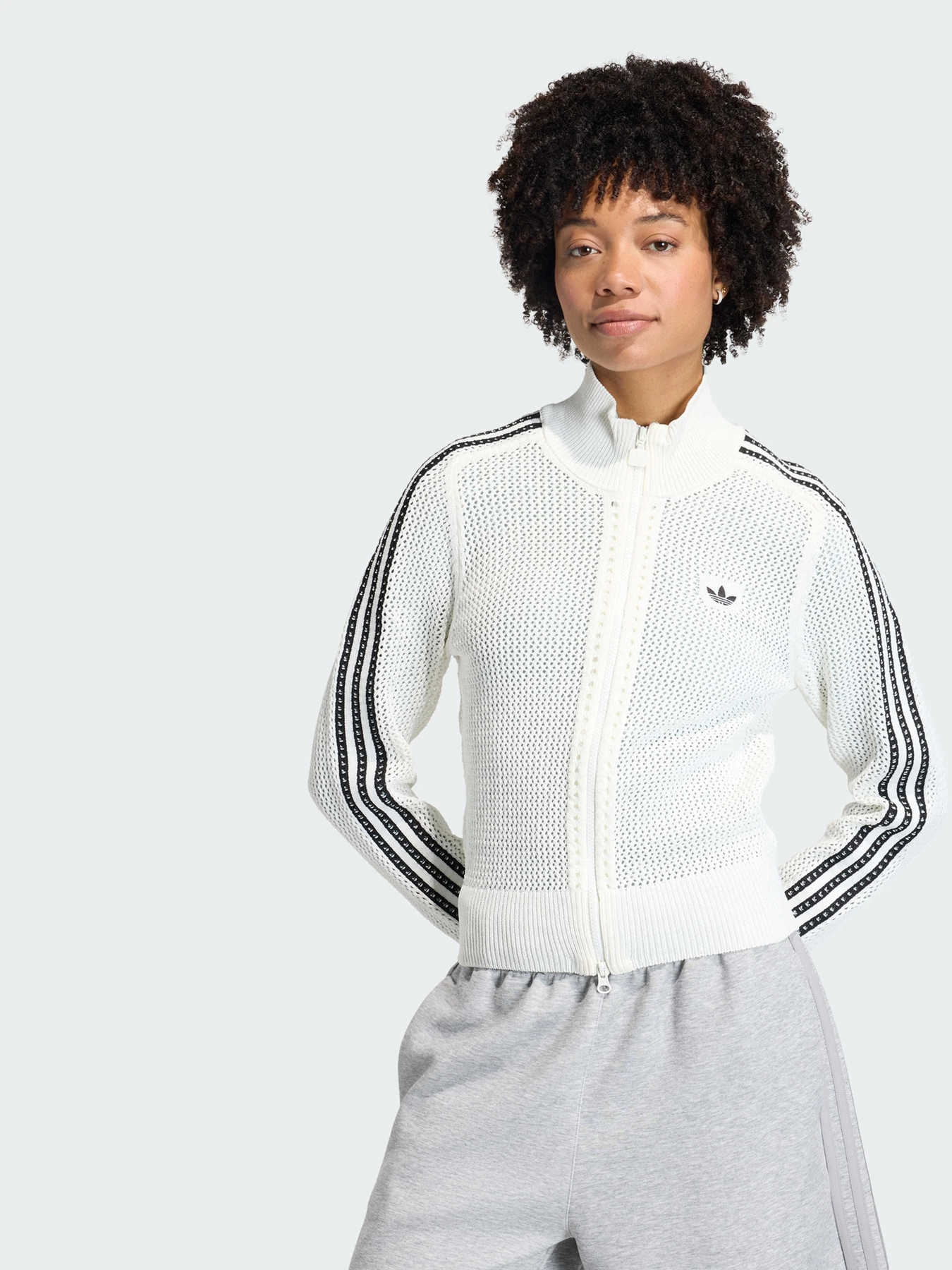 Худи и свитшоты Adidas Adicolor модель KC6496 Худи и свитшоты Adidas Adicolor модель KC6496 Фото