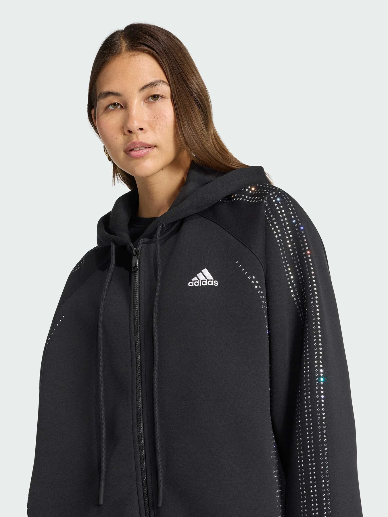 Худи и свитшоты Adidas модель KD6356 Фото