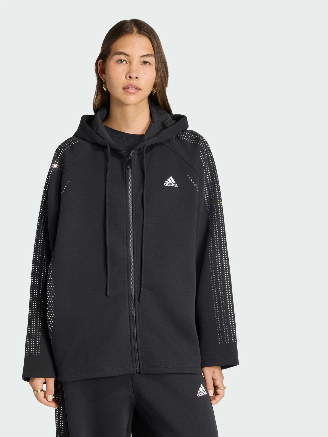 Худи и свитшоты Adidas модель KD6356 Фото