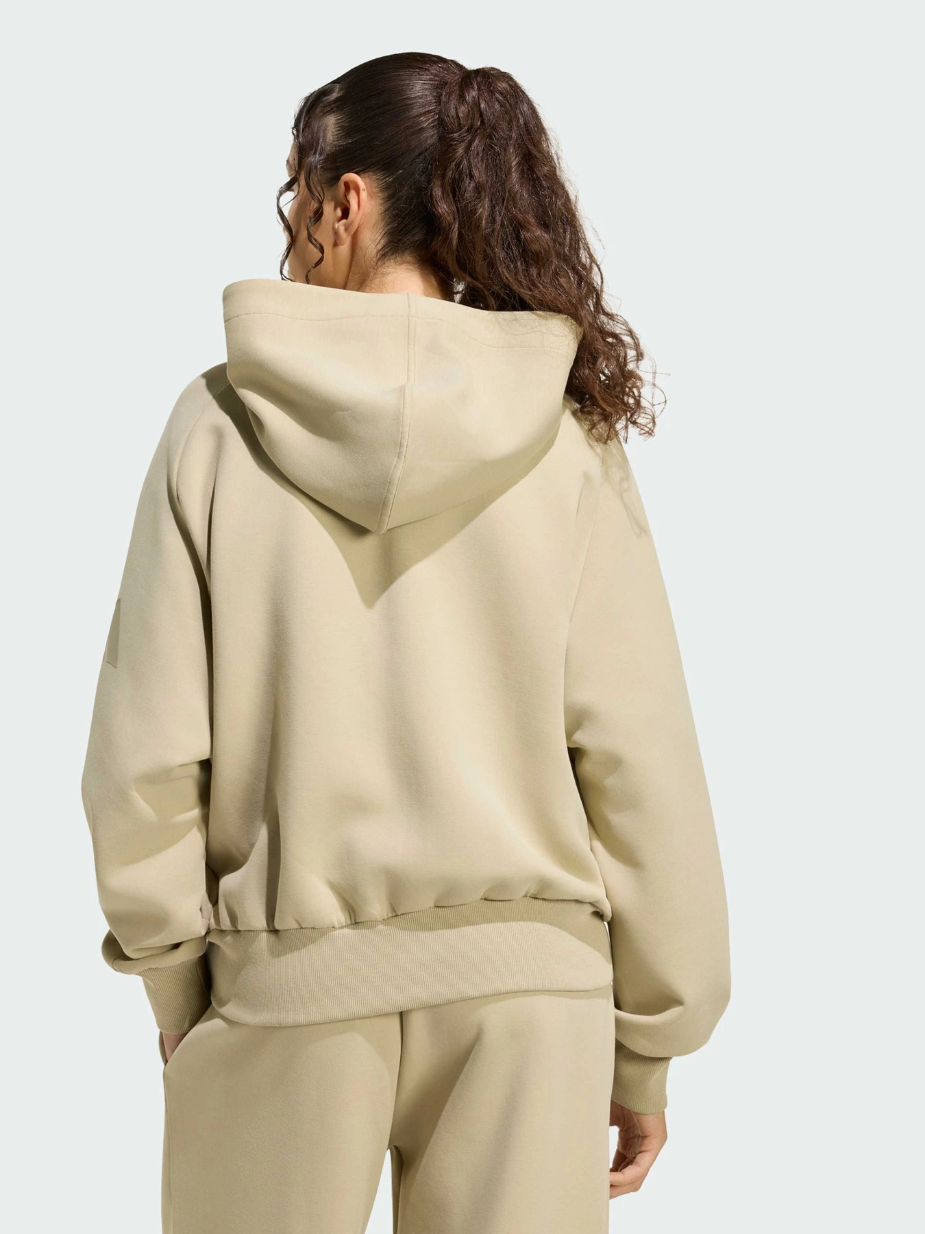 Худи и свитшоты Adidas модель KE9146 Худи и свитшоты Adidas модель KE9146 Фото
