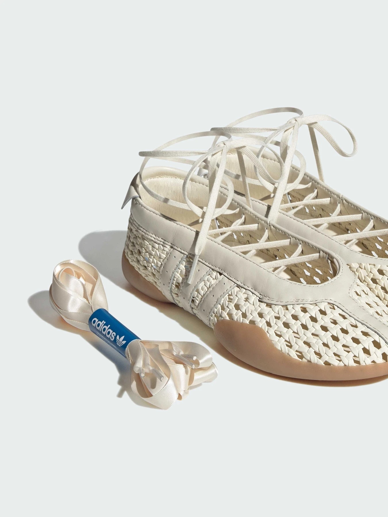 Туфли и лоферы Adidas модель KI3582 Туфли и лоферы Adidas модель KI3582 Фото