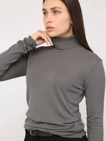 Свитры и кардиганы YUKI модель ЦБ-00286563 Фото